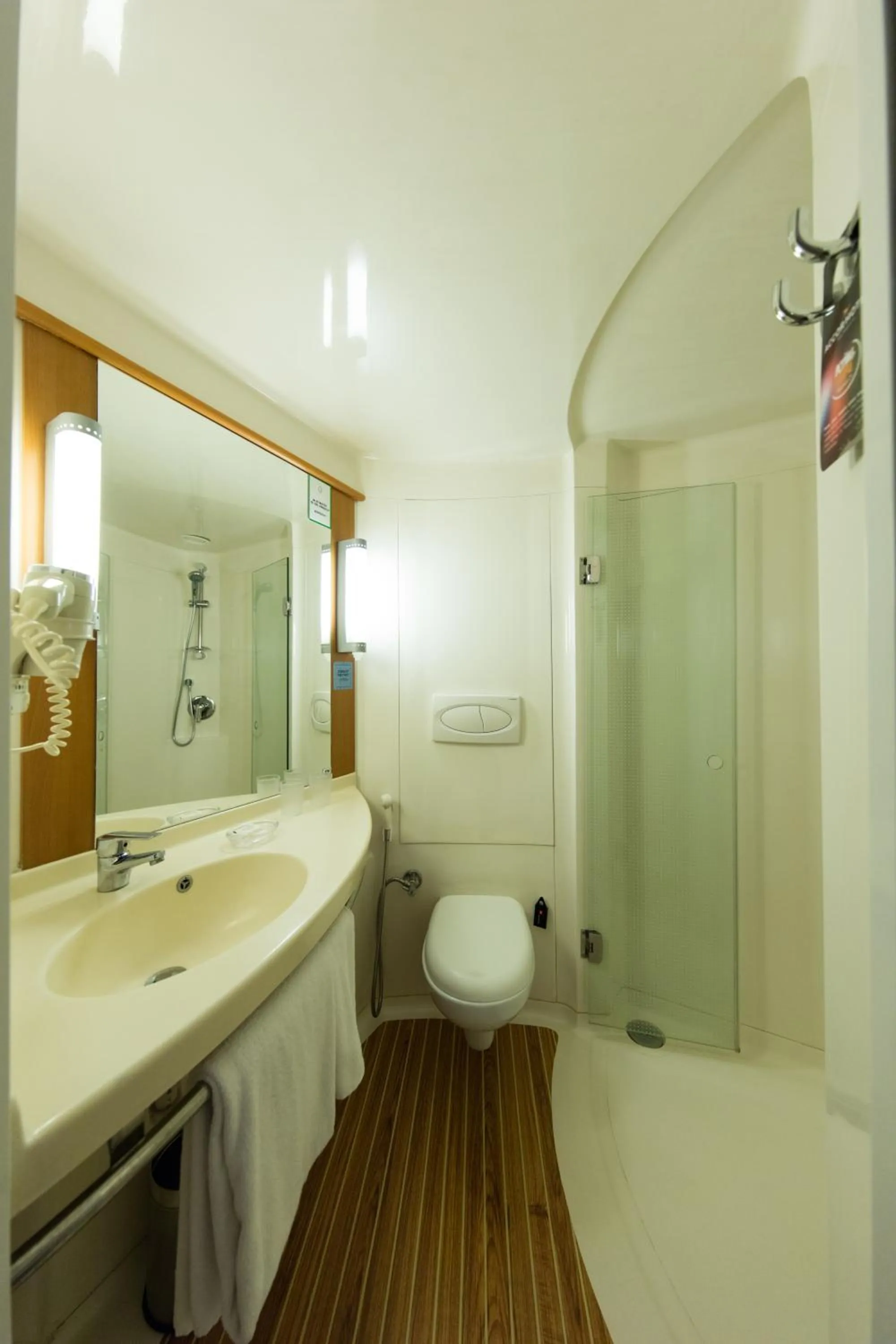 Bathroom in ibis Chennai Sipcot - An Accor Brand