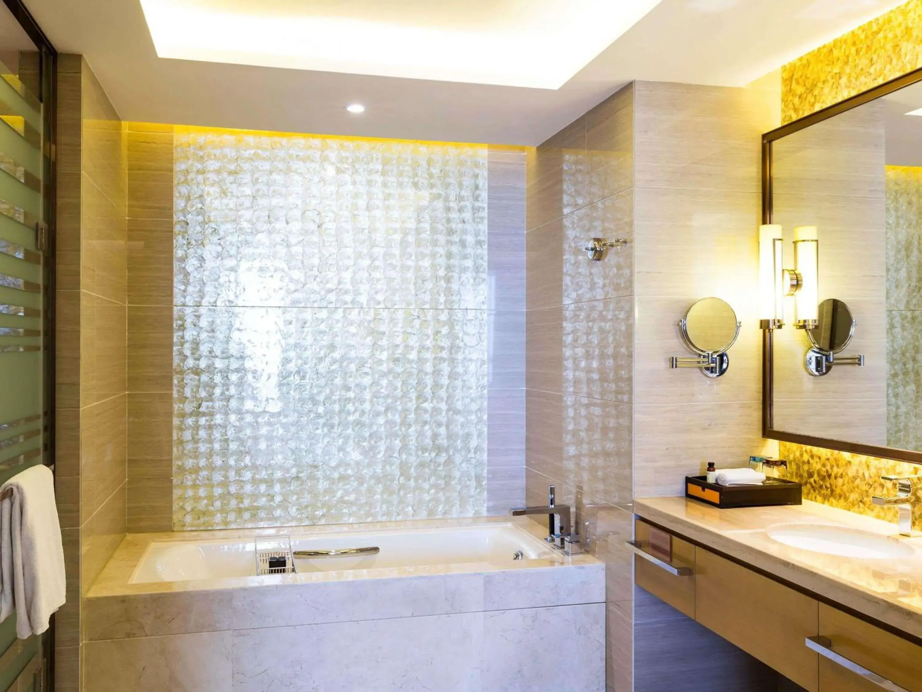 Superior Suite in Pullman Changshu Leeman Superior Suite in Pullman Changshu Leeman