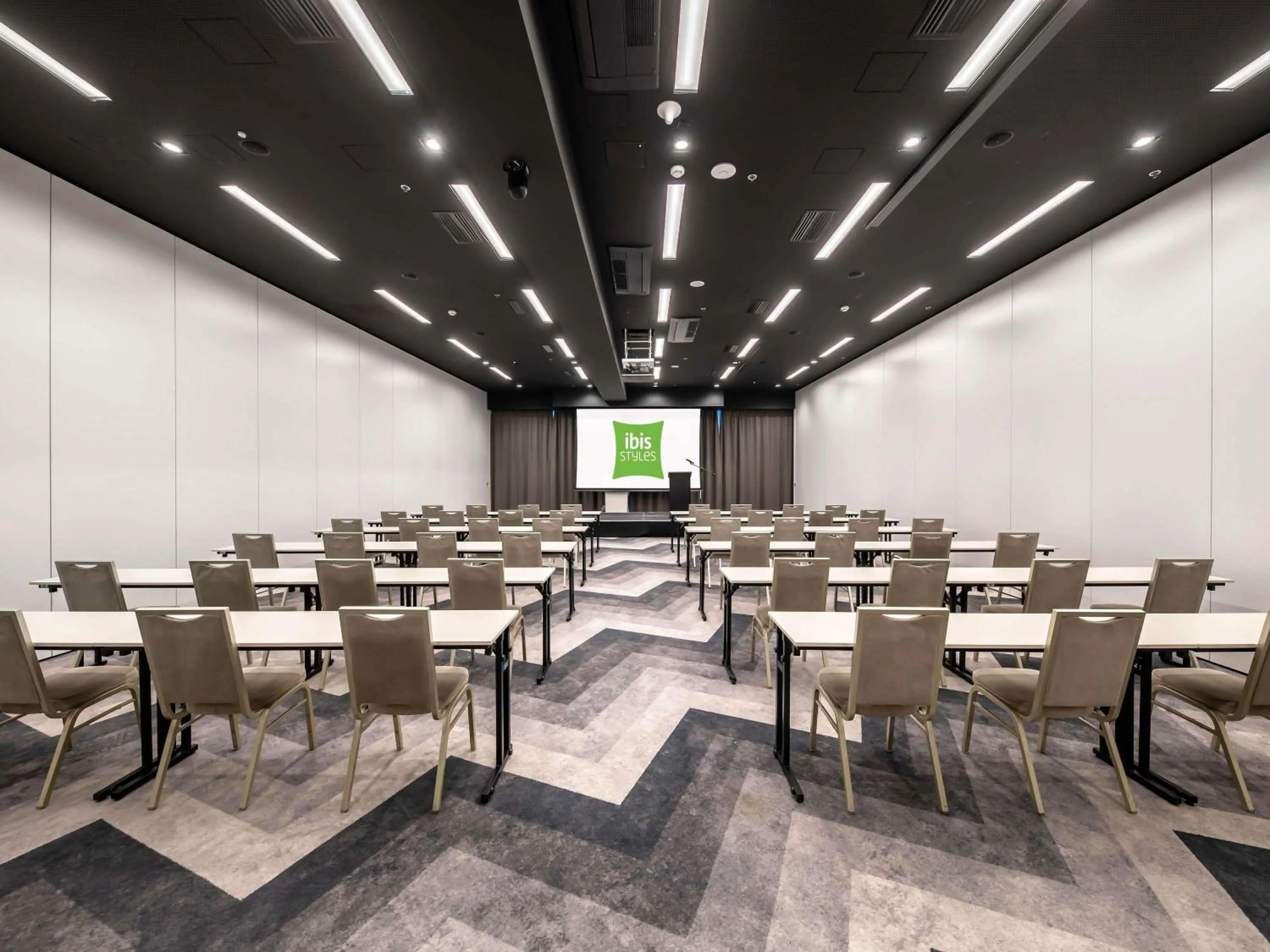 Meeting/conference room in Ibis Styles Wroclaw Centrum