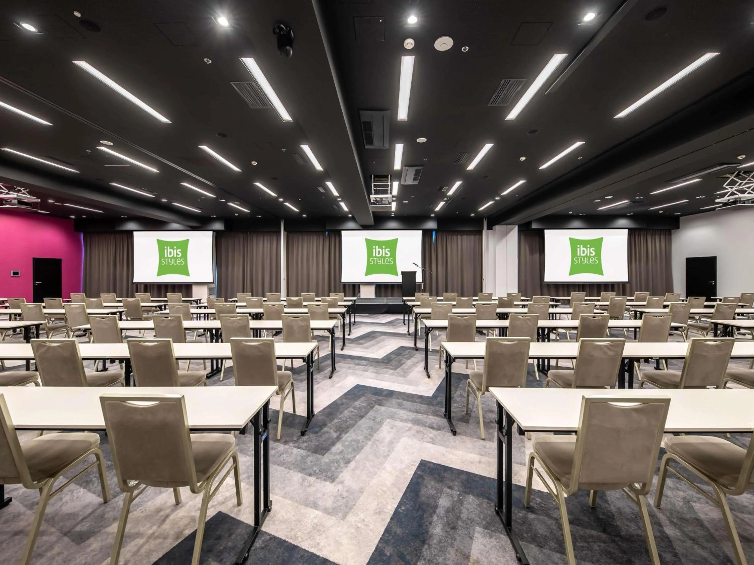 Meeting/conference room in Ibis Styles Wroclaw Centrum