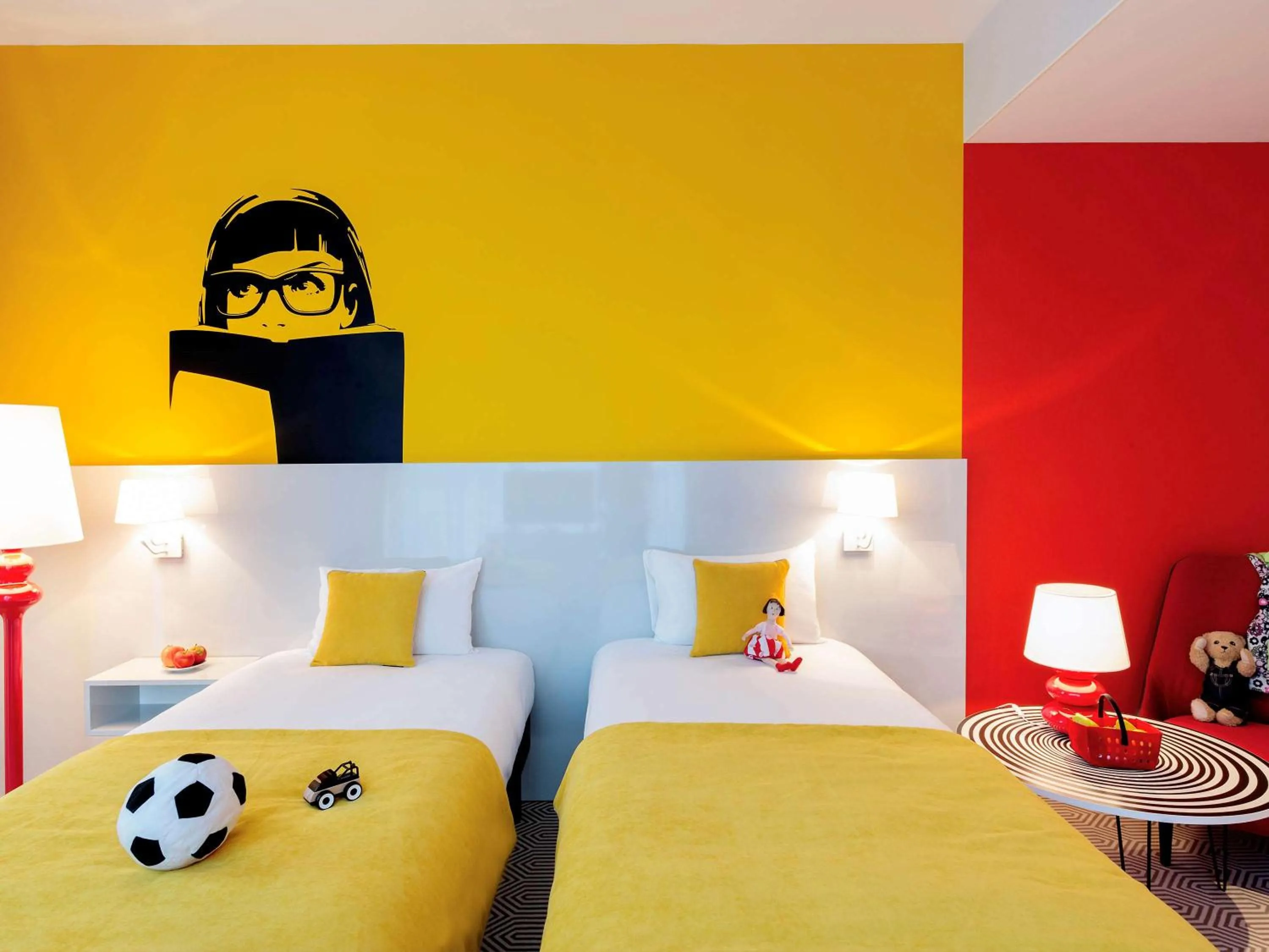 Photo of the whole room, Bed in Ibis Styles Wroclaw Centrum