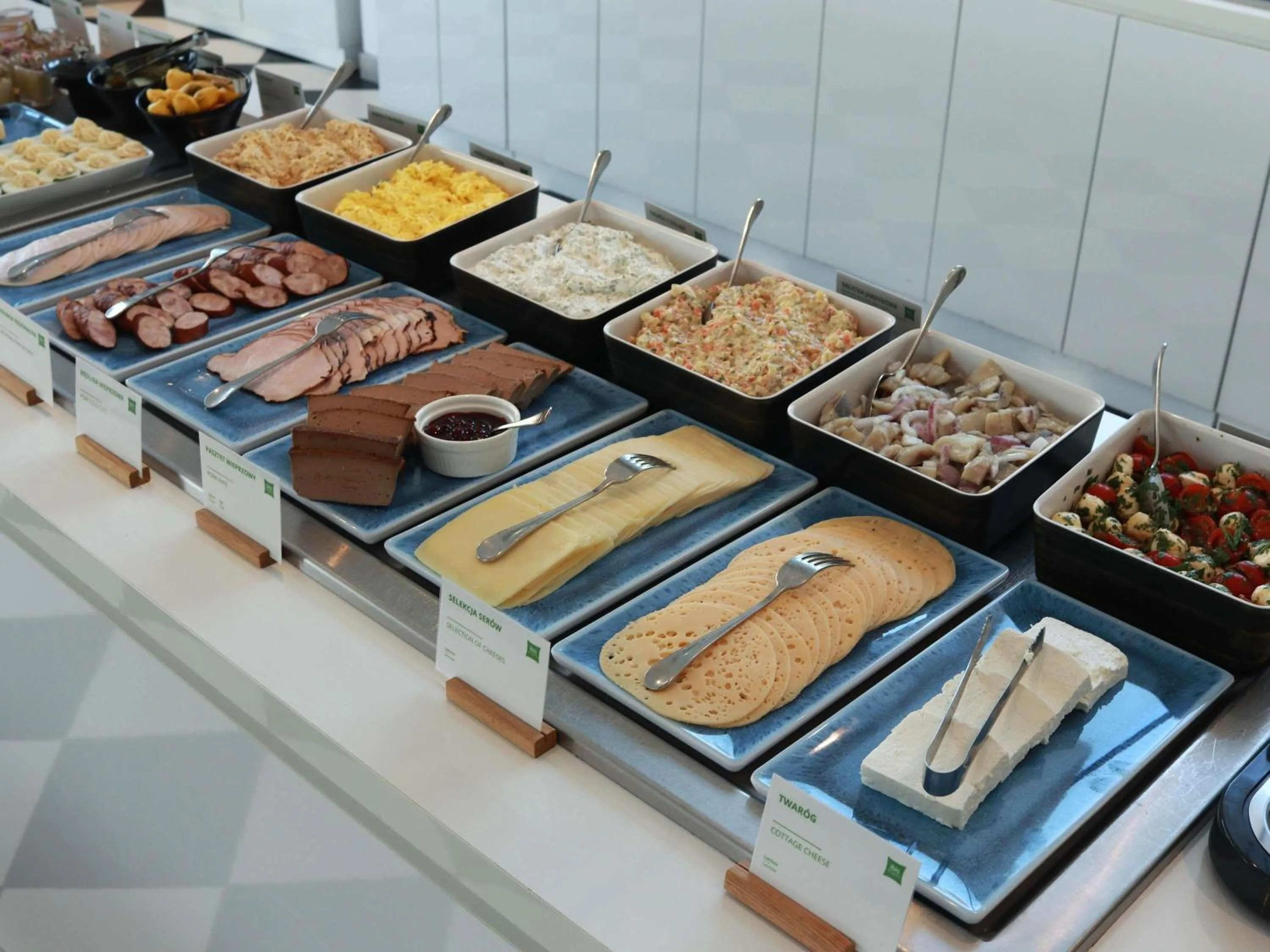 Breakfast in Ibis Styles Wroclaw Centrum