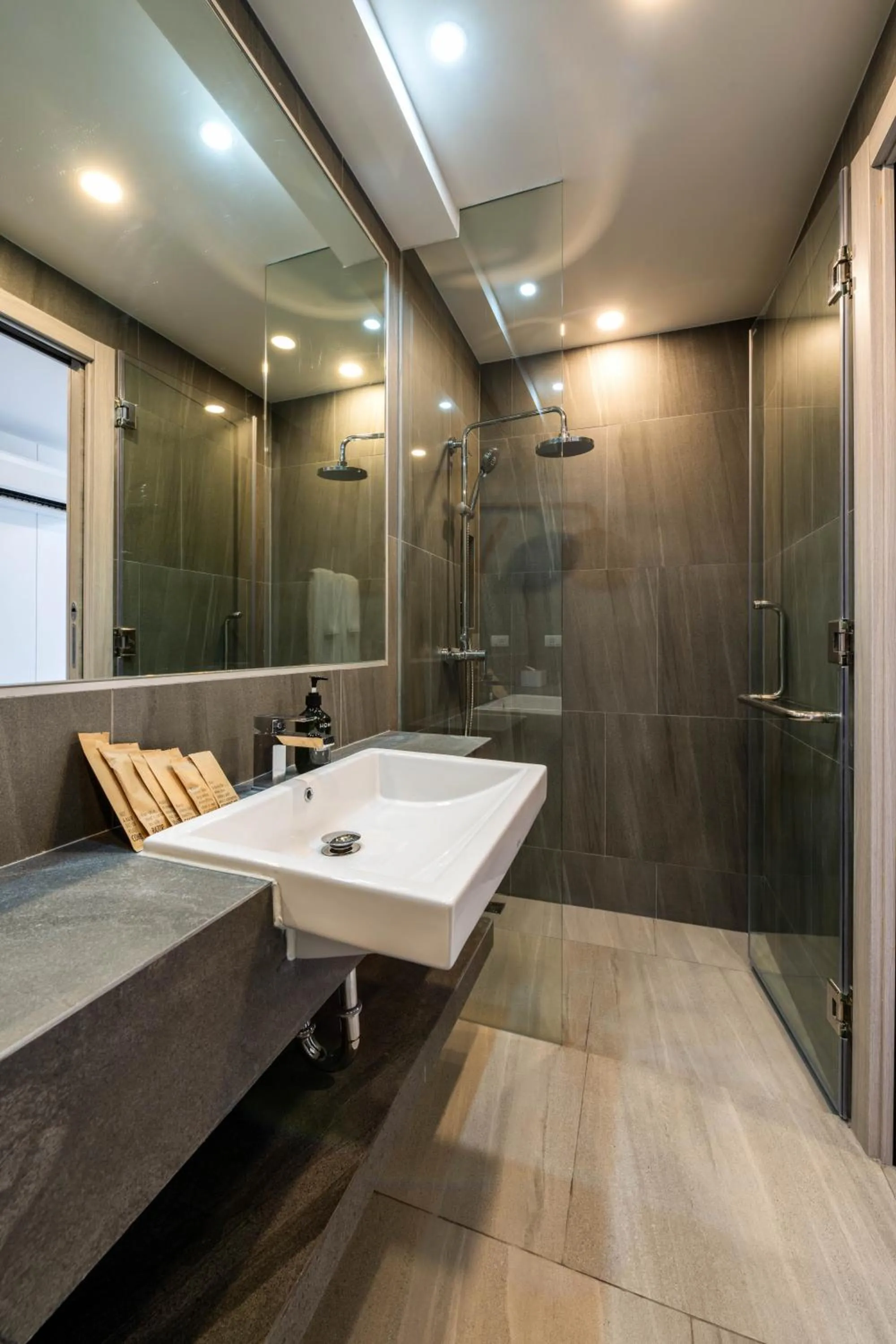 Bathroom in HOMA Cherngtalay Phuket