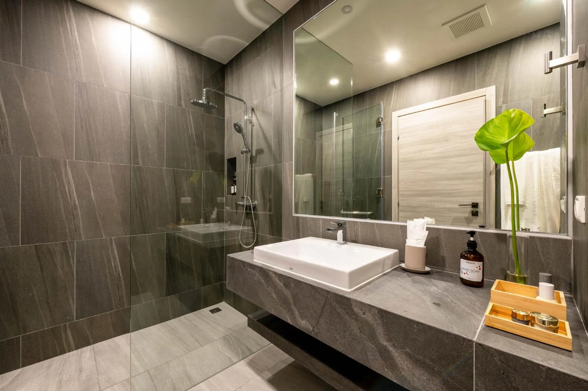 Shower in HOMA Cherngtalay Phuket