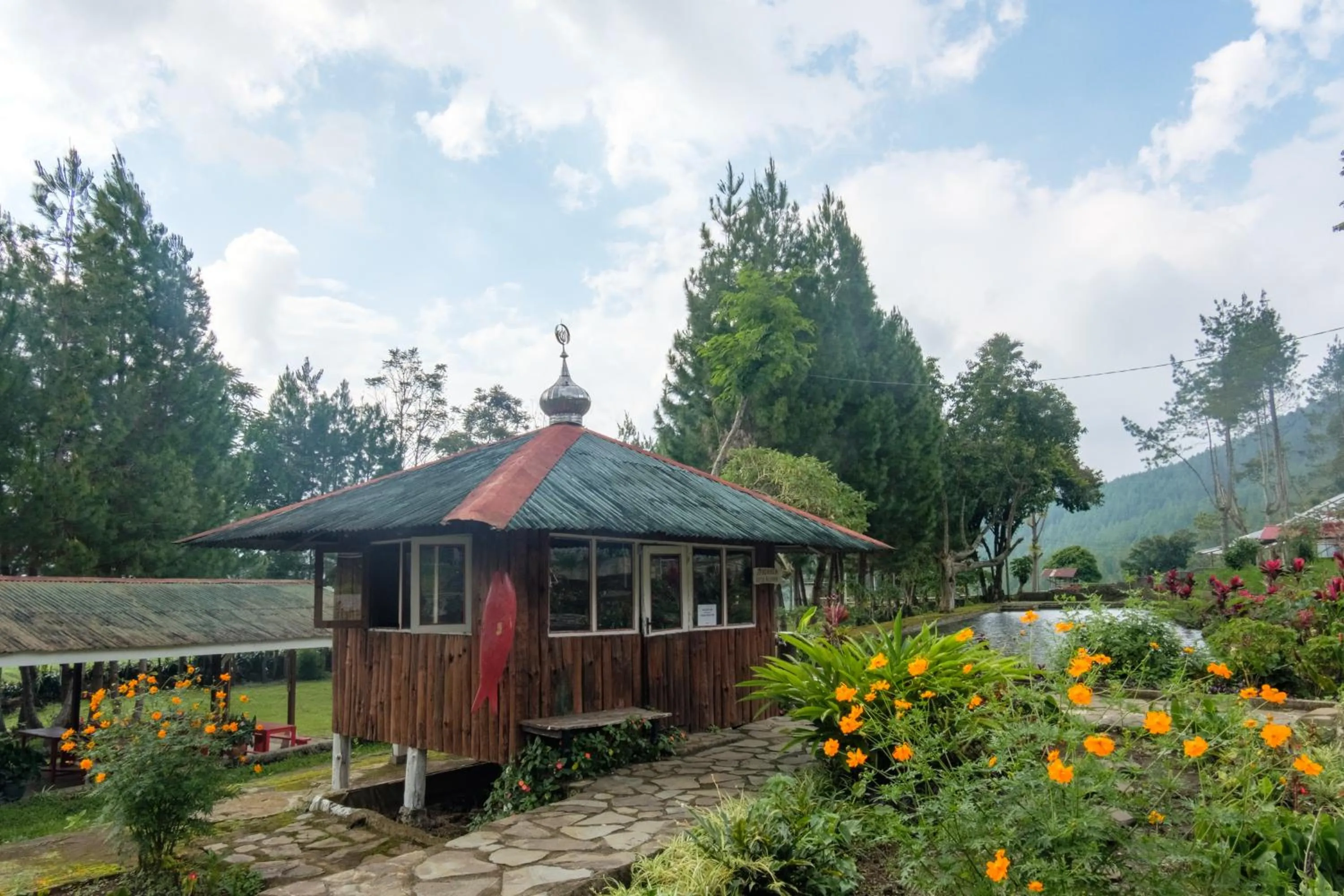 Hilltop Camp, Lembang