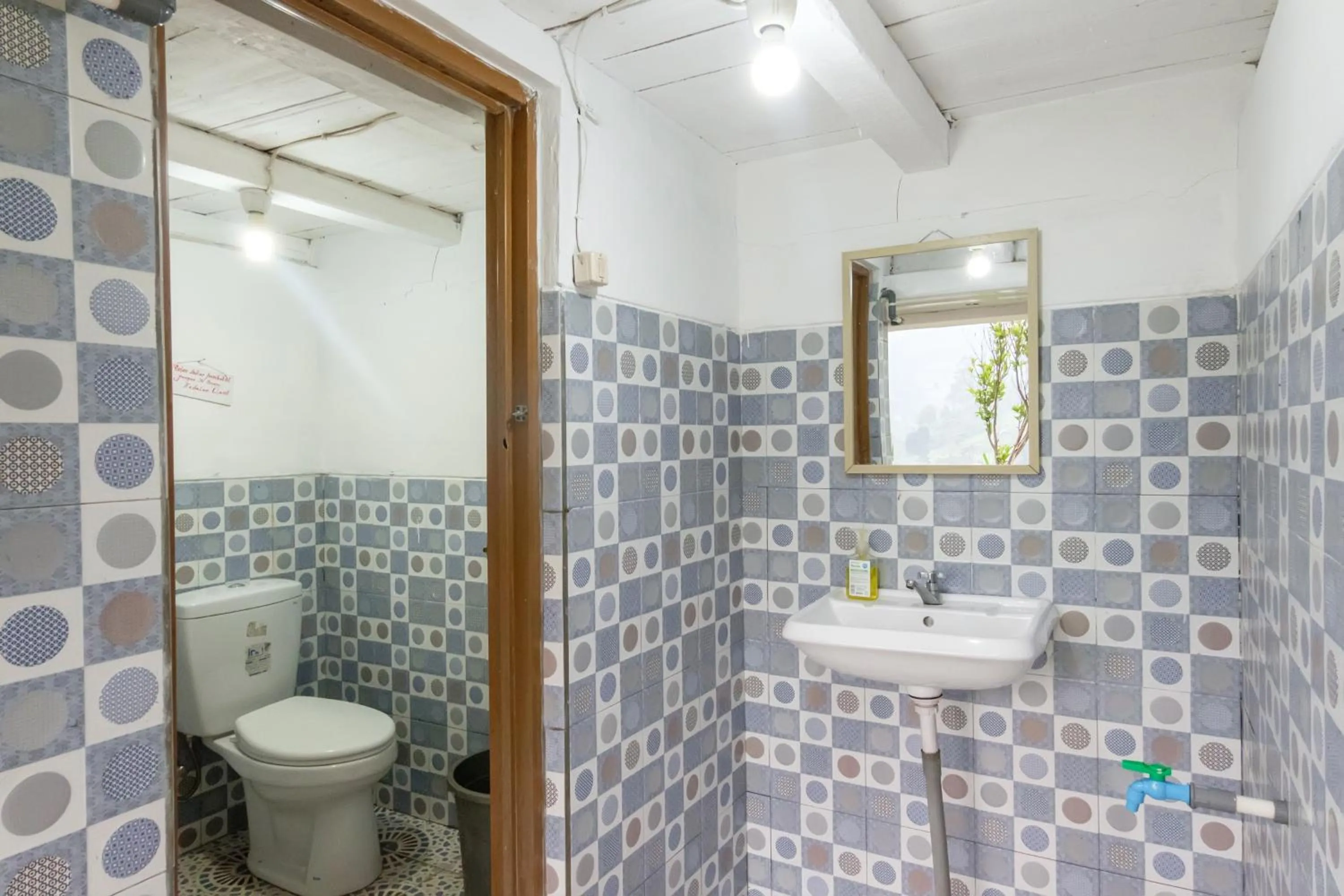 Hilltop Camp, Lembang