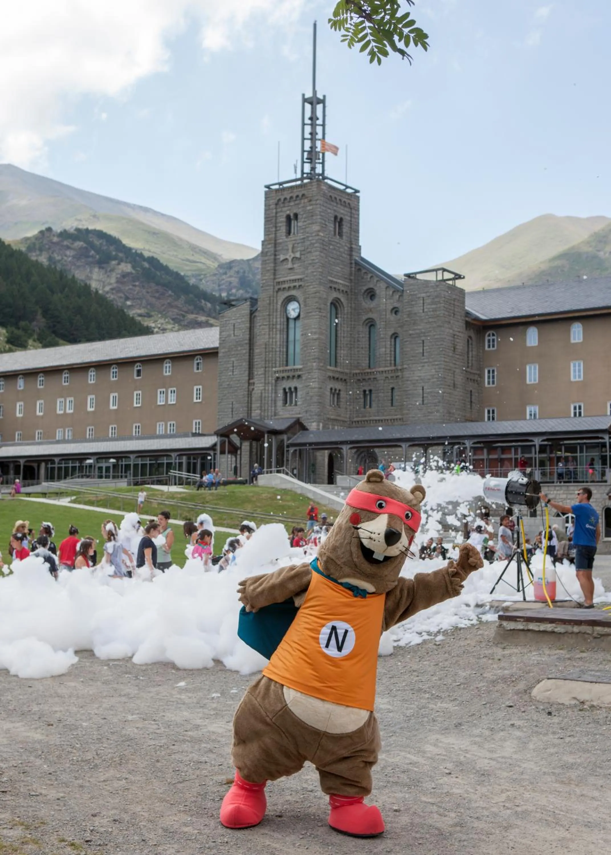 children in Apartaments Vall de Núria