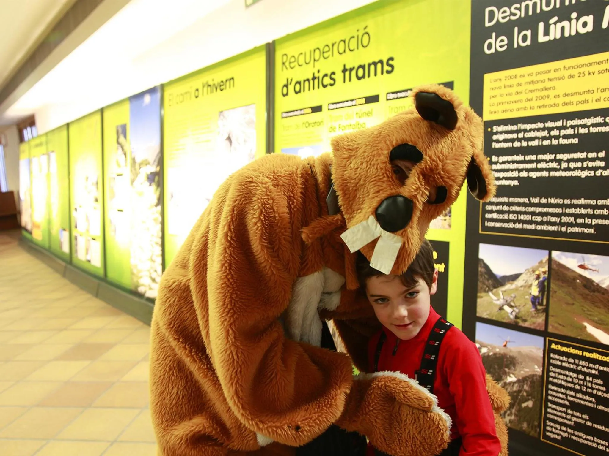 young children in Apartaments Vall de Núria