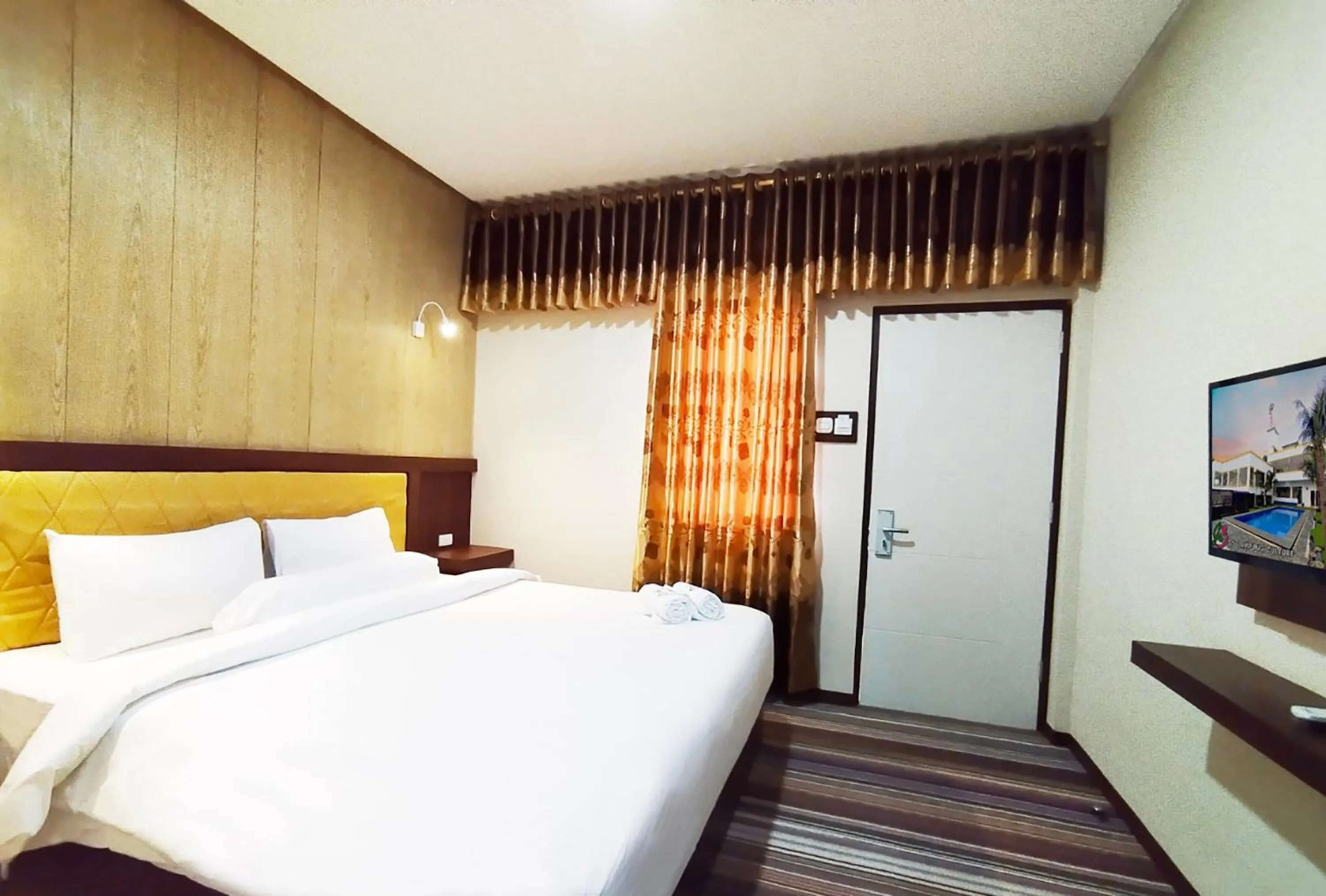 Bedroom, Bed in Hotel Syariah GS Lampung Culture, Bandar Lampung