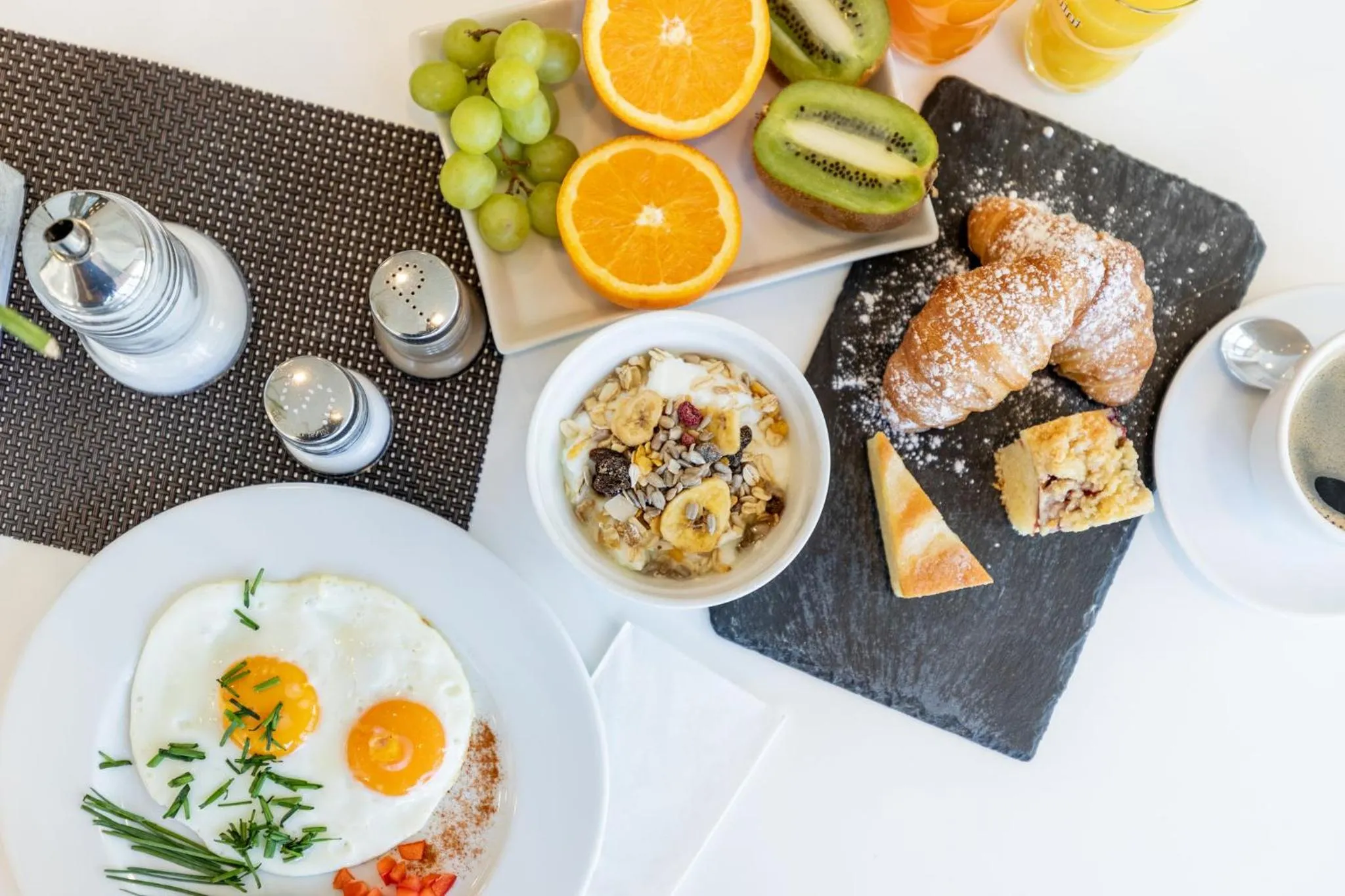 Breakfast in acora Fürth Living the City