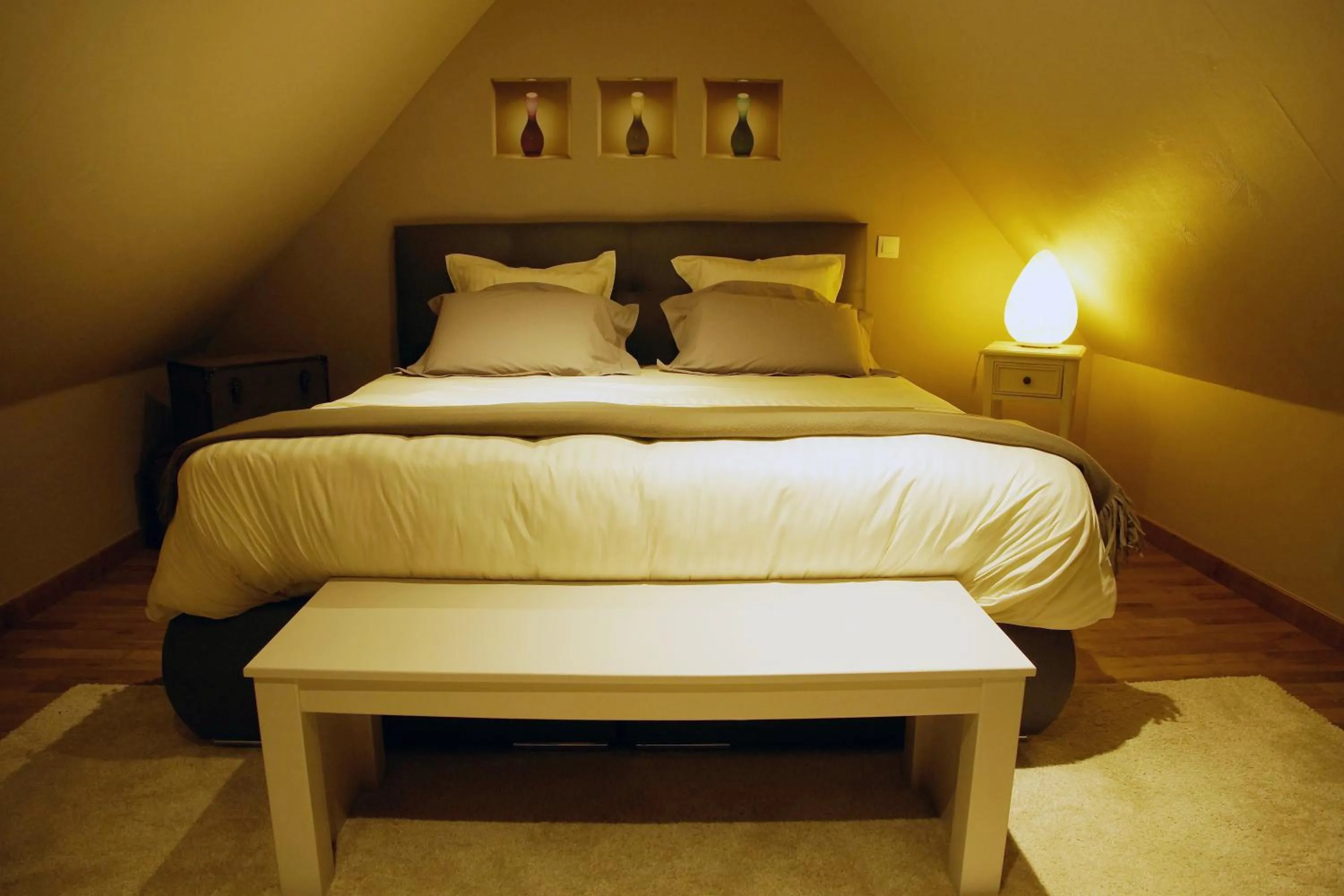 Photo of the whole room, Bed in La Cense - Ferme des Tilleuls