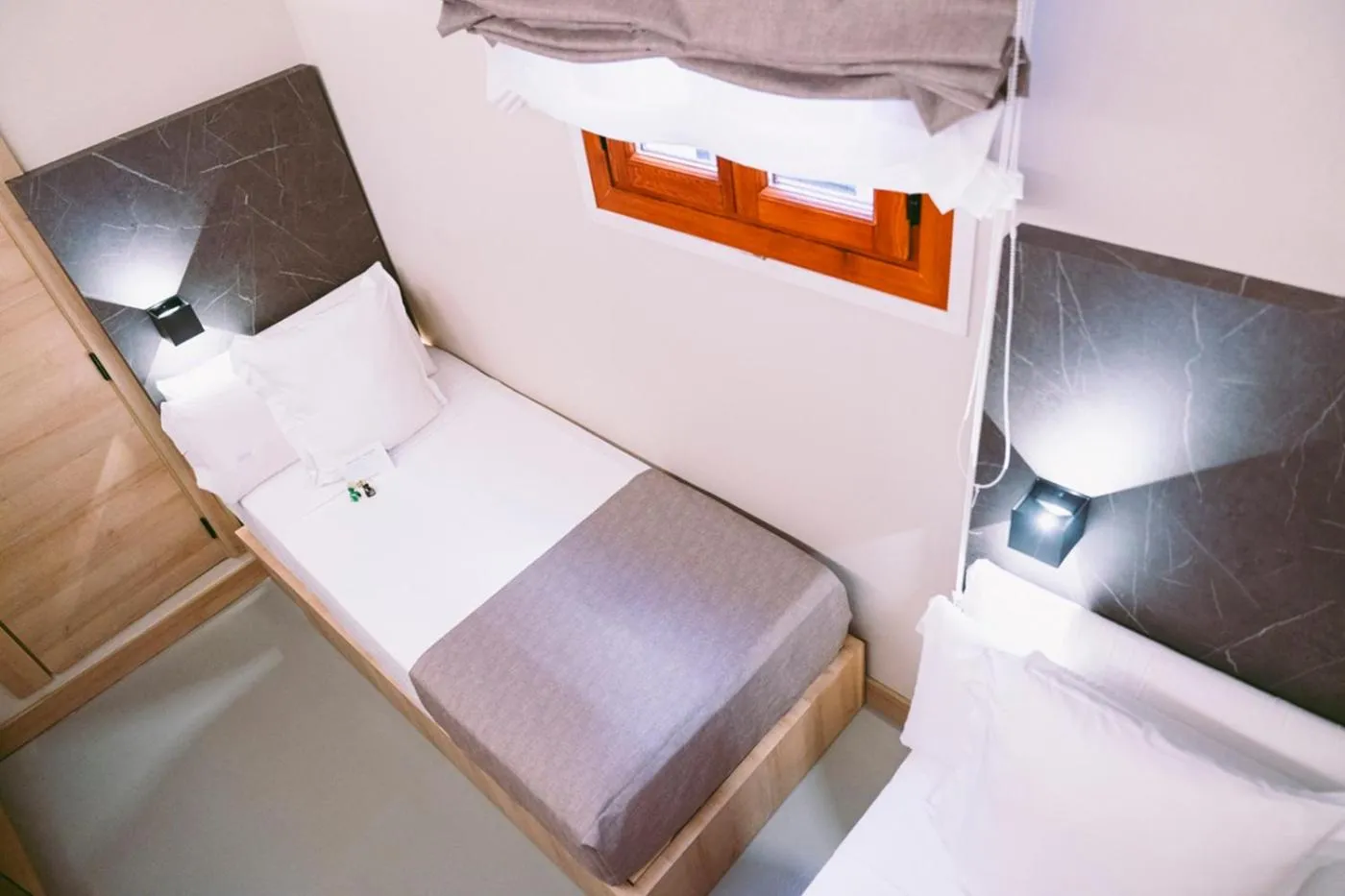 Economy Twin Room in Hotel Casa Gardenia