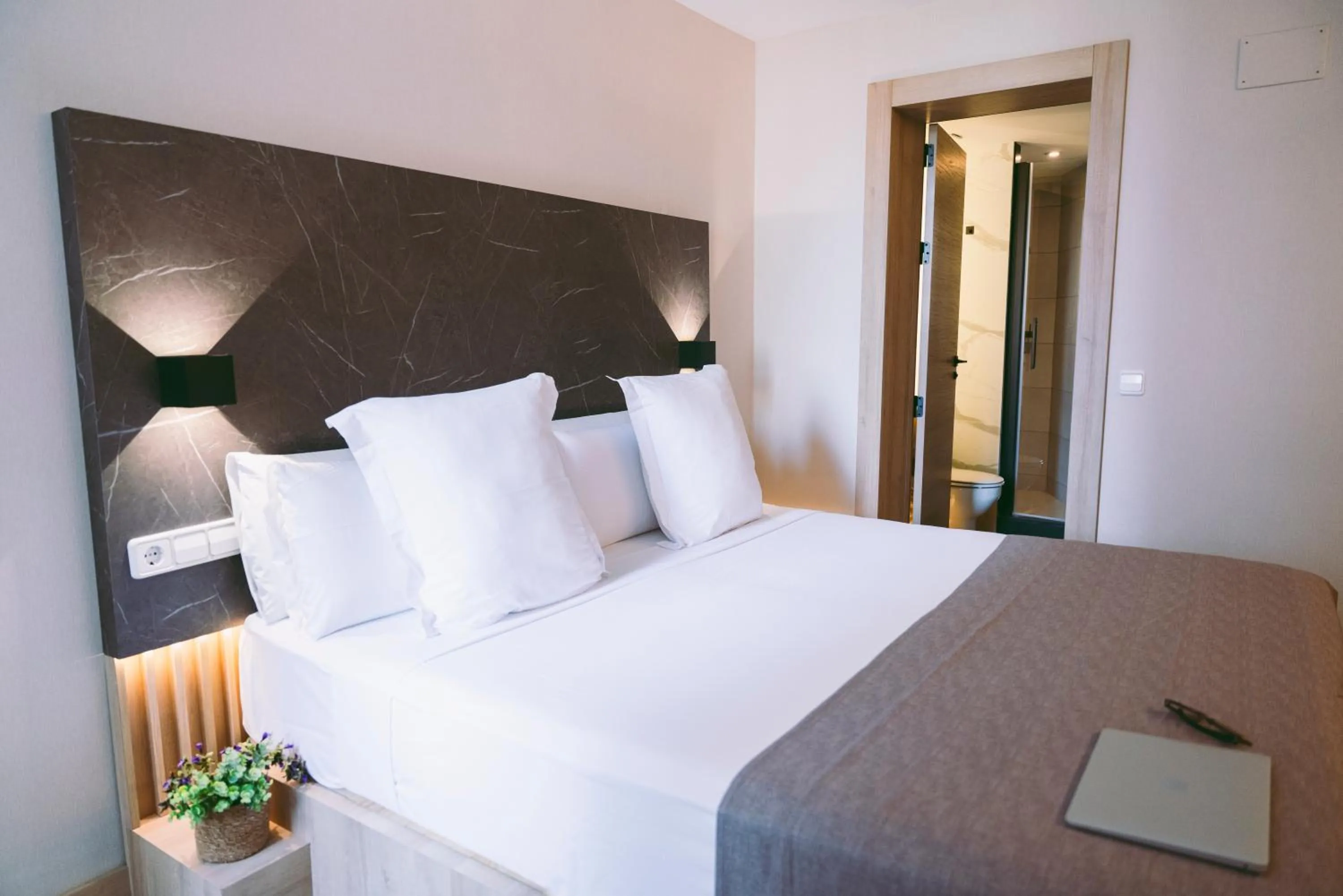 Photo of the whole room, Bed in Hotel Casa Gardenia