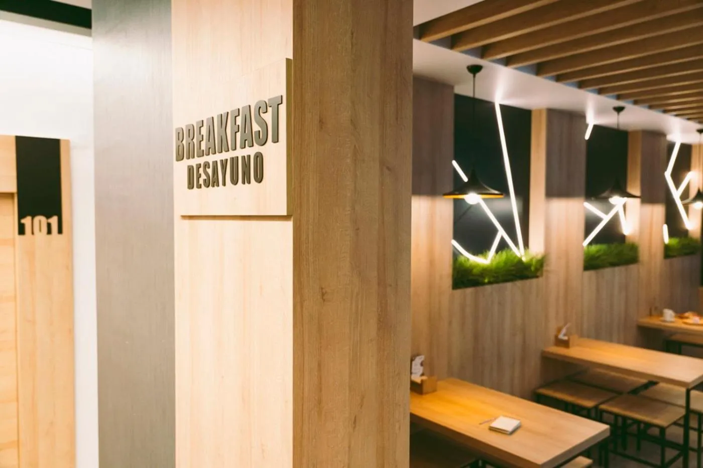 Breakfast in Hotel Casa Gardenia