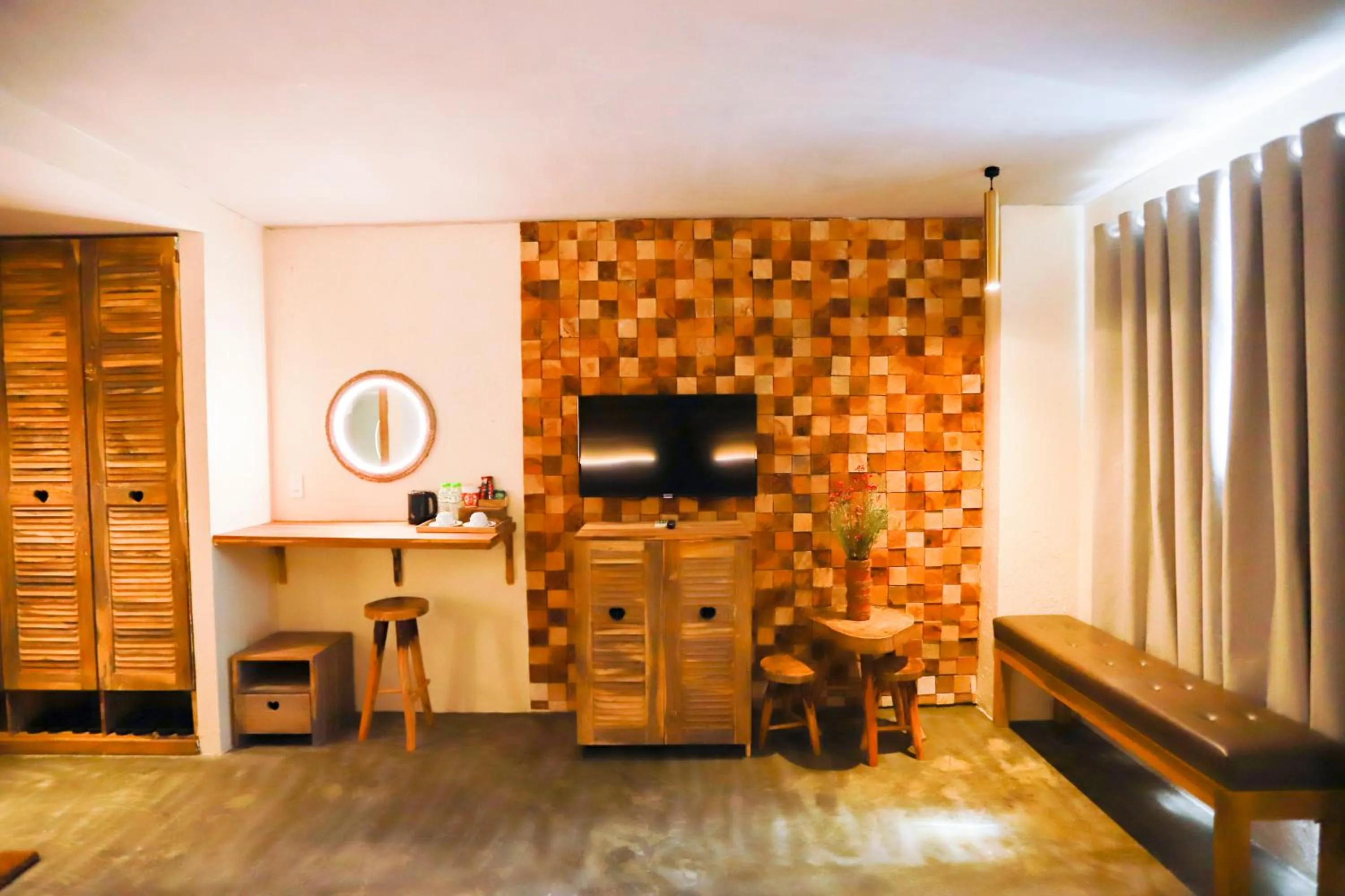 Communal lounge/ TV room in Rustic Hotel Quy Nhon Powered by ASTON