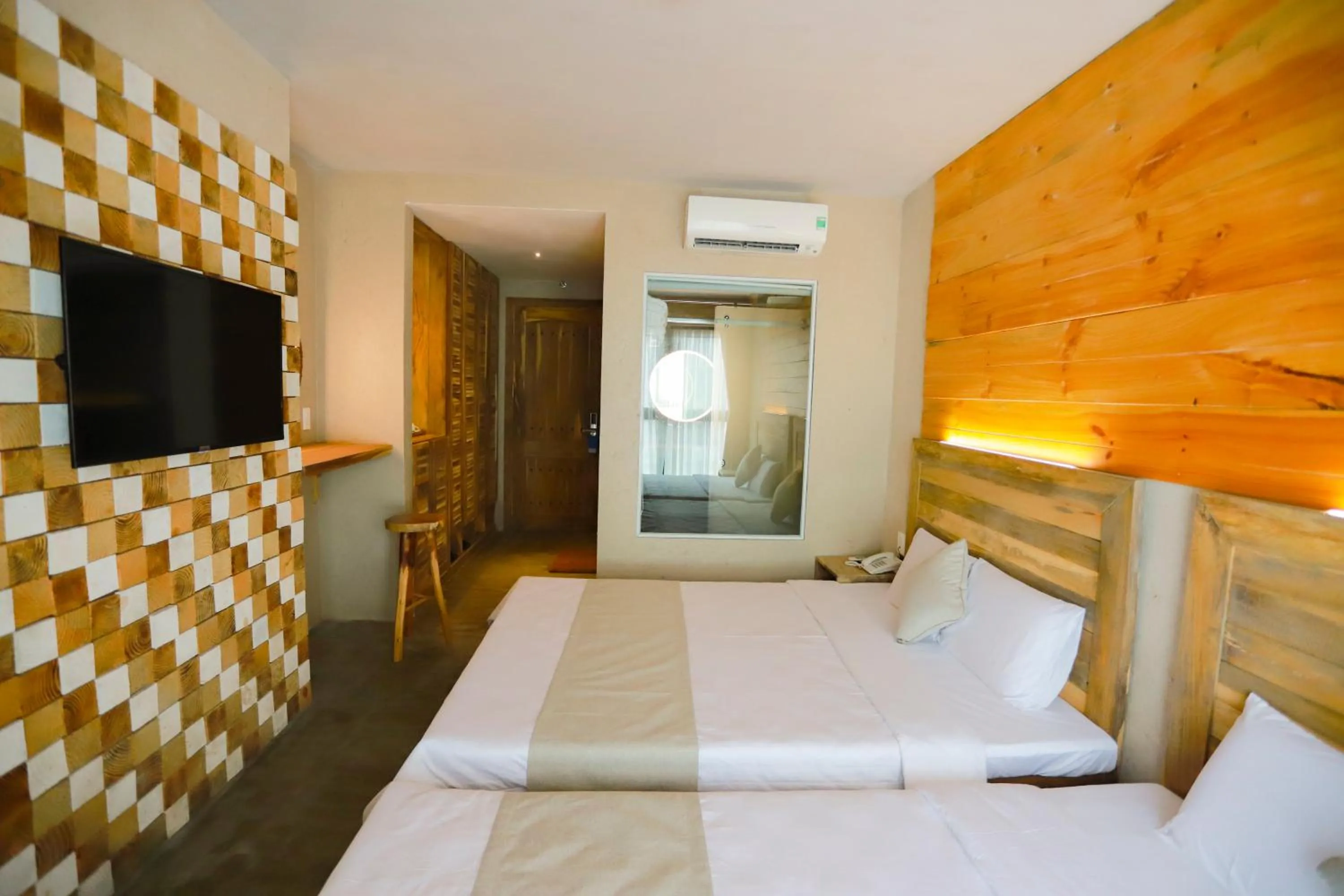 Bed in Rustic Hotel Quy Nhon Powered by ASTON