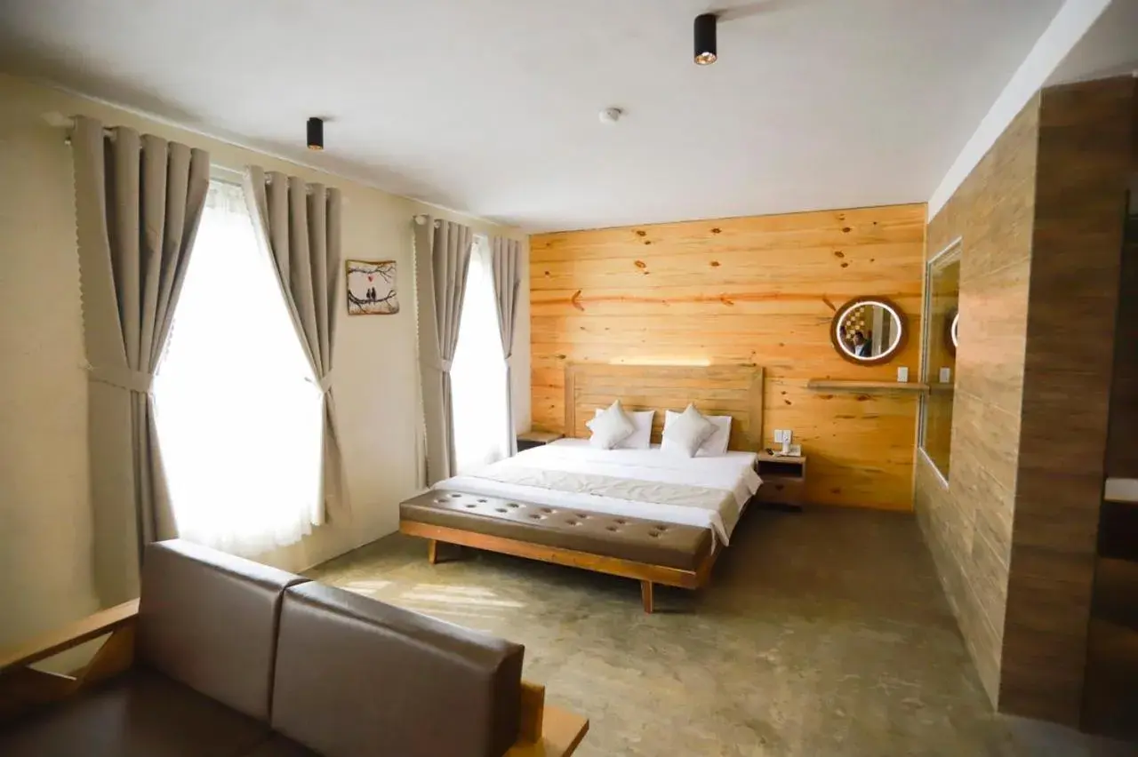 Suite with Sea View in Rustic Hotel Quy Nhon Powered by ASTON Suite with Sea View in Rustic Hotel Quy Nhon Powered by ASTON