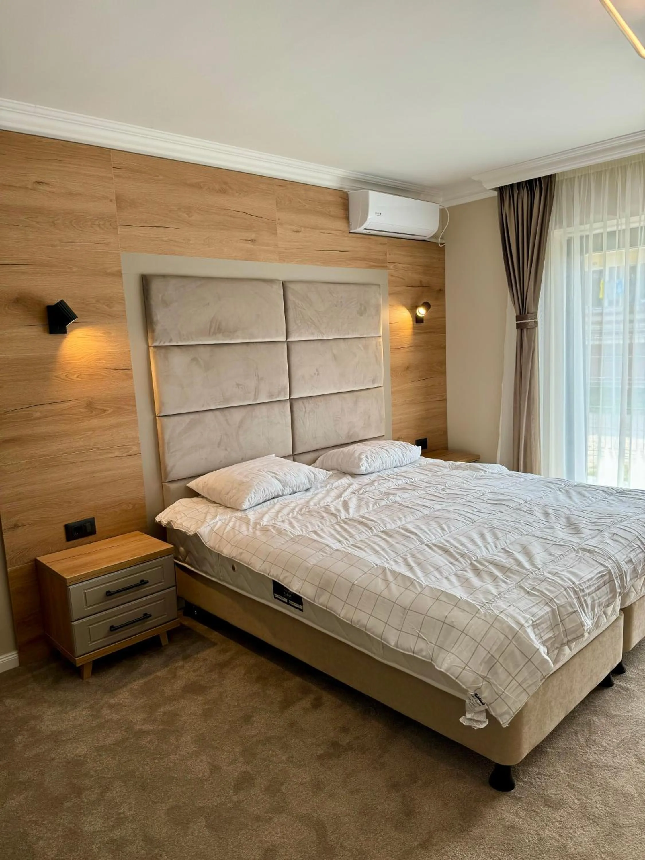 Bed in PENSIUNEA ANA