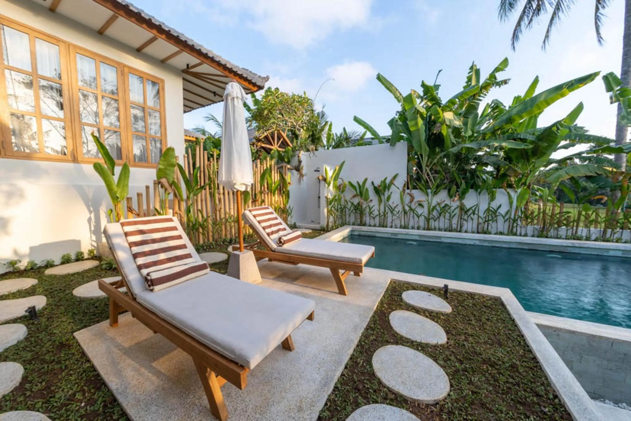 Property building in Semiramida Villa by EVDEkimi - Elegant 2BR with Pool, Open-air bath, Patio