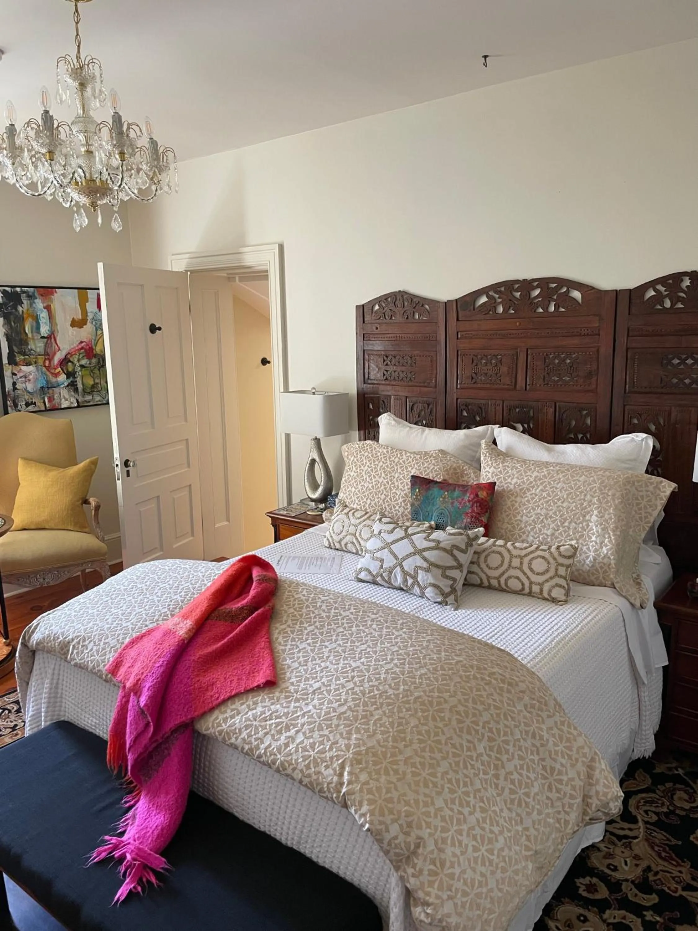 Photo of the whole room, Bed in Norfolk Guest House Inn