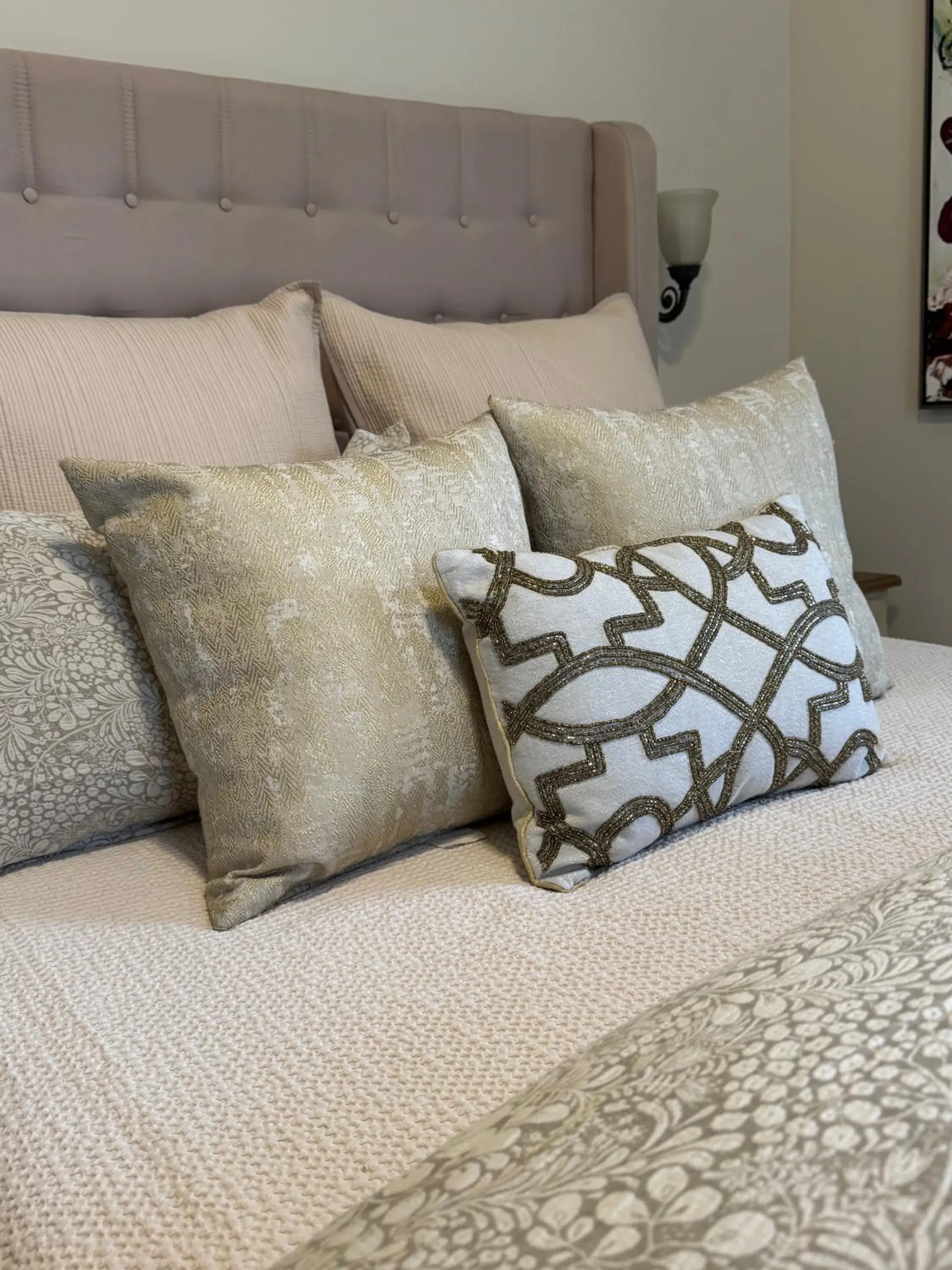 Deluxe Spa Room in Norfolk Guest House Inn Deluxe Spa Room in Norfolk Guest House Inn