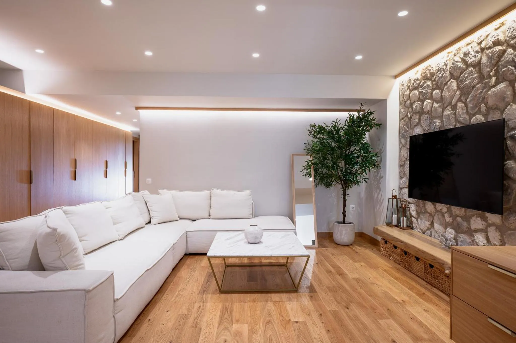 Living room in Num Suites & Lofts Athens