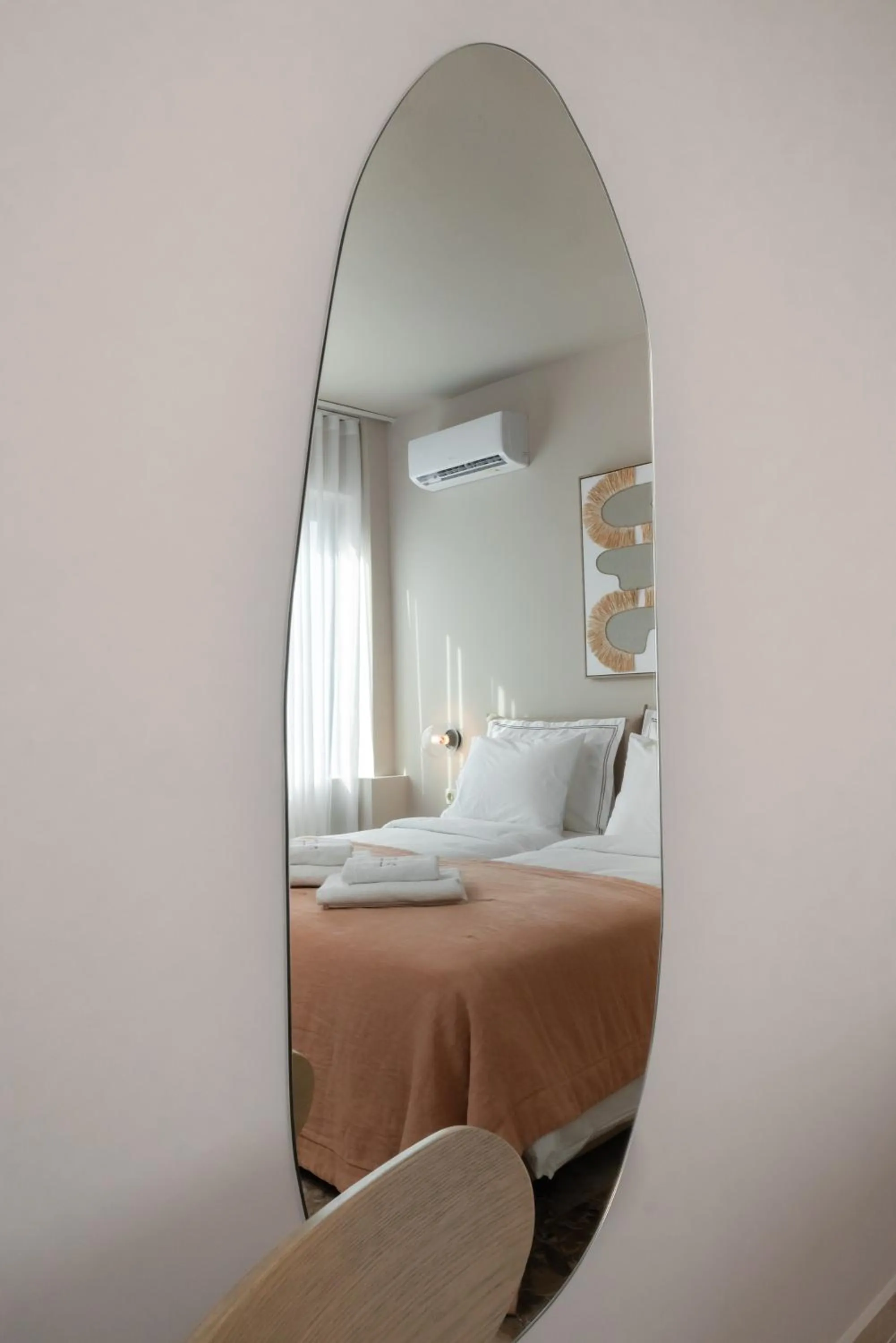 Bed in Num Suites & Lofts Athens