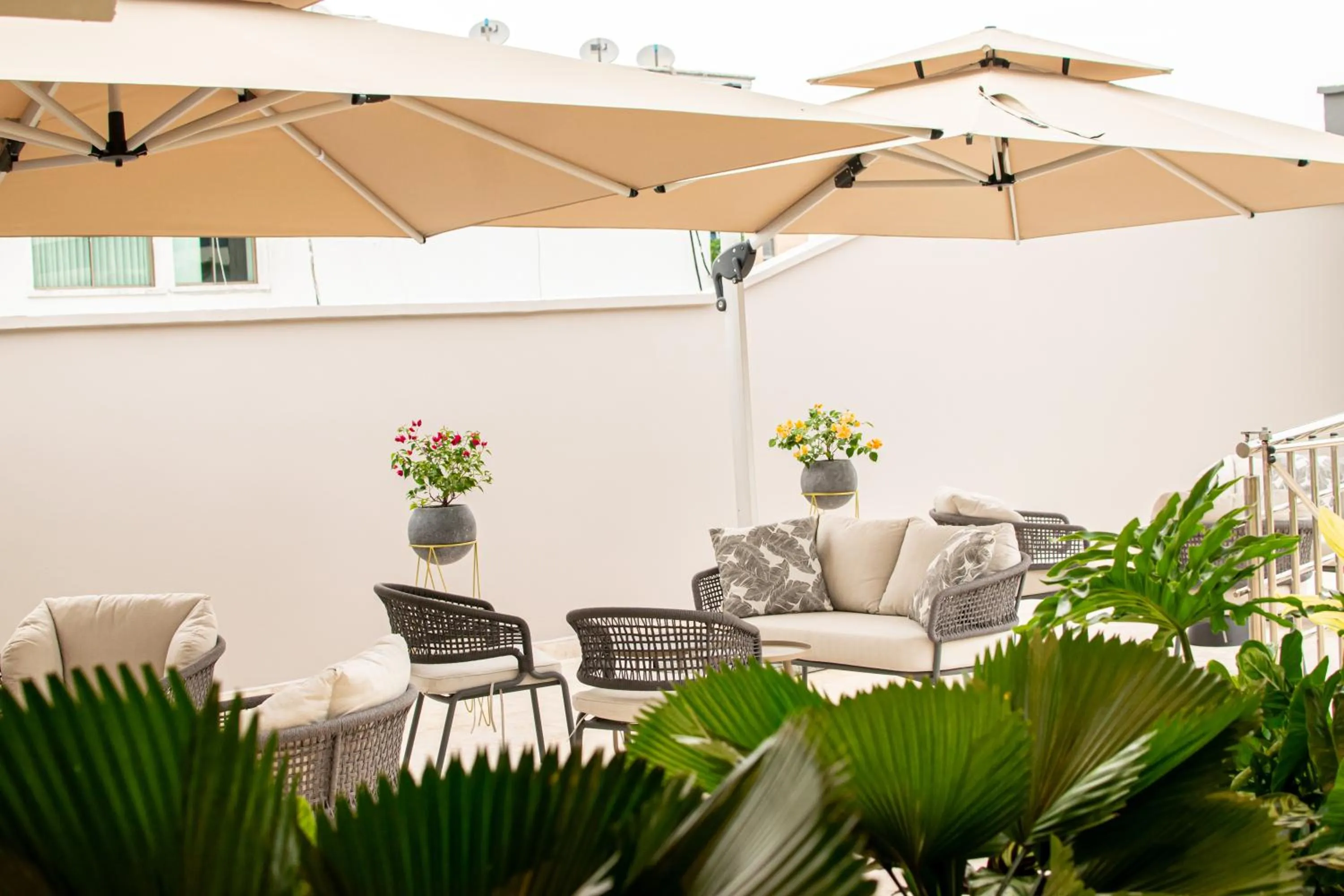 Swimming pool in Hotel Unión Plaza