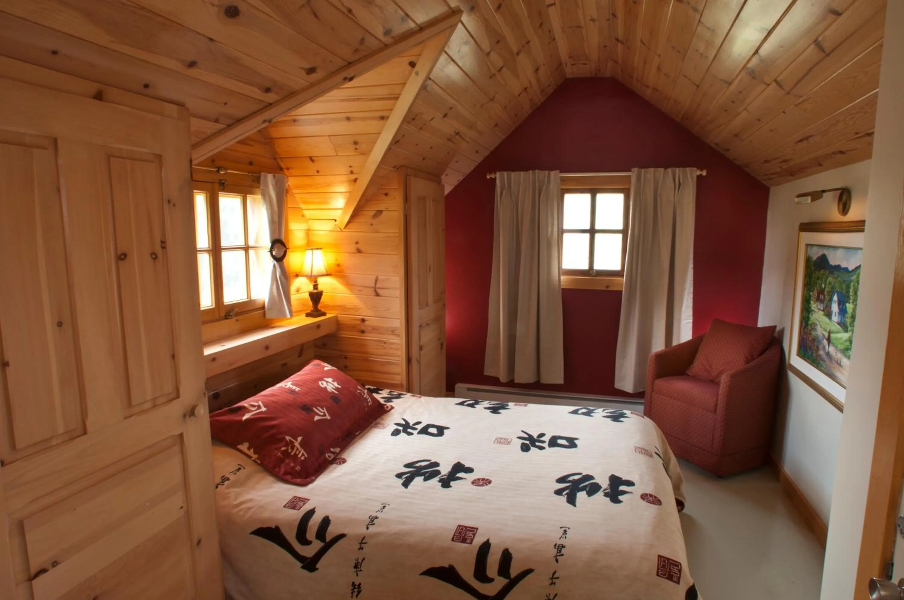 Bedroom, Bed in Chalet Paradis de Charlevoix
