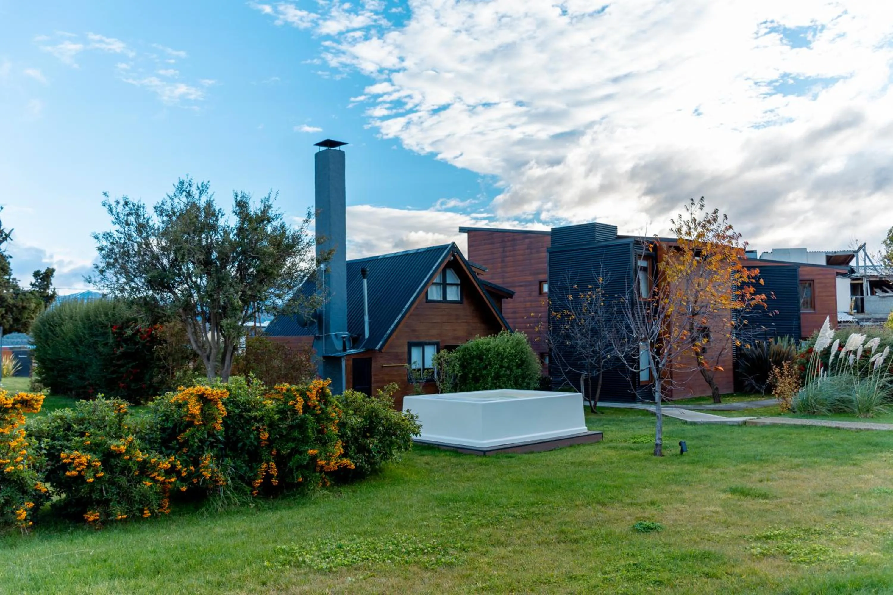 Property building in Luna Llena Dina Huapi