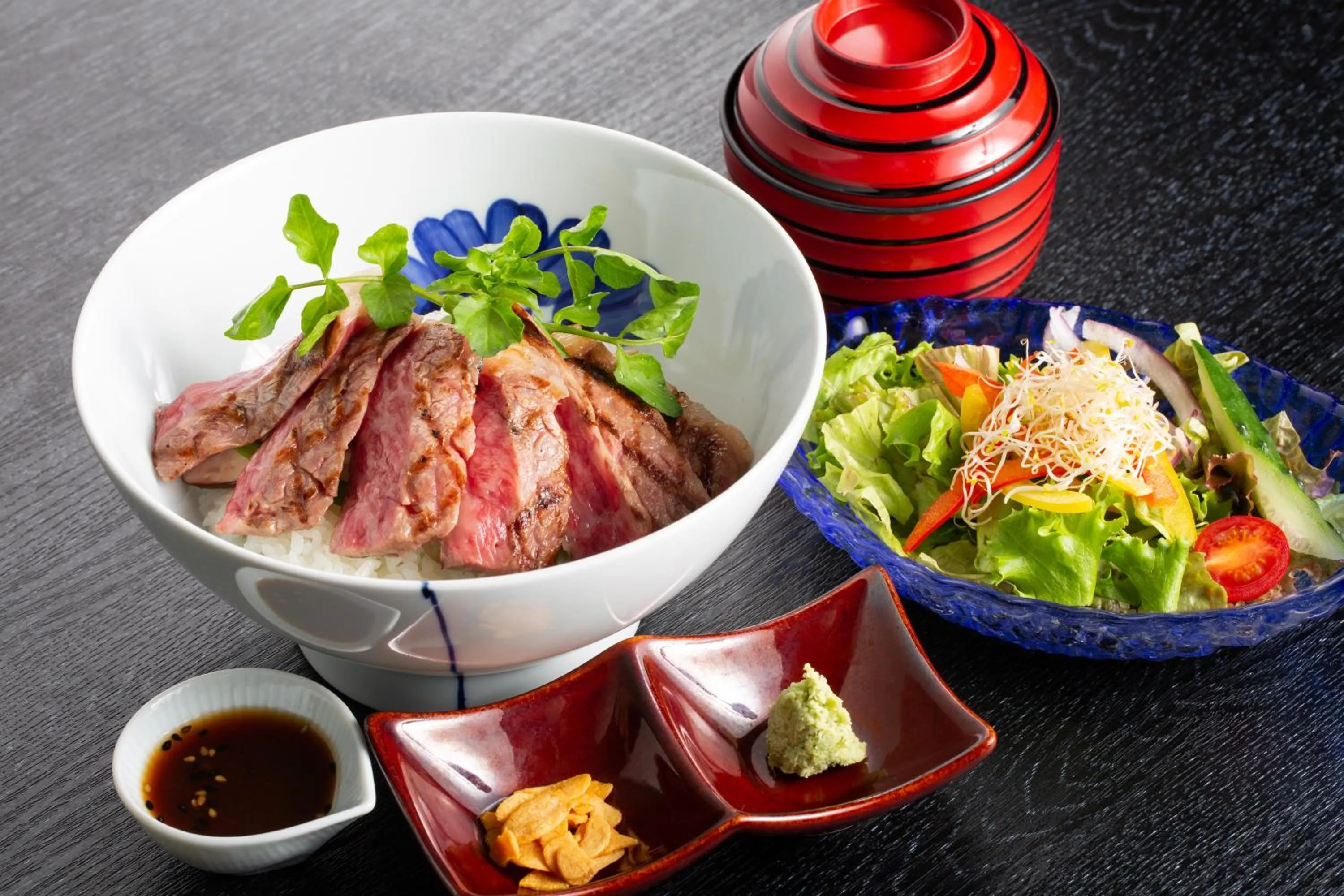 Food and drinks in Koyado Enn