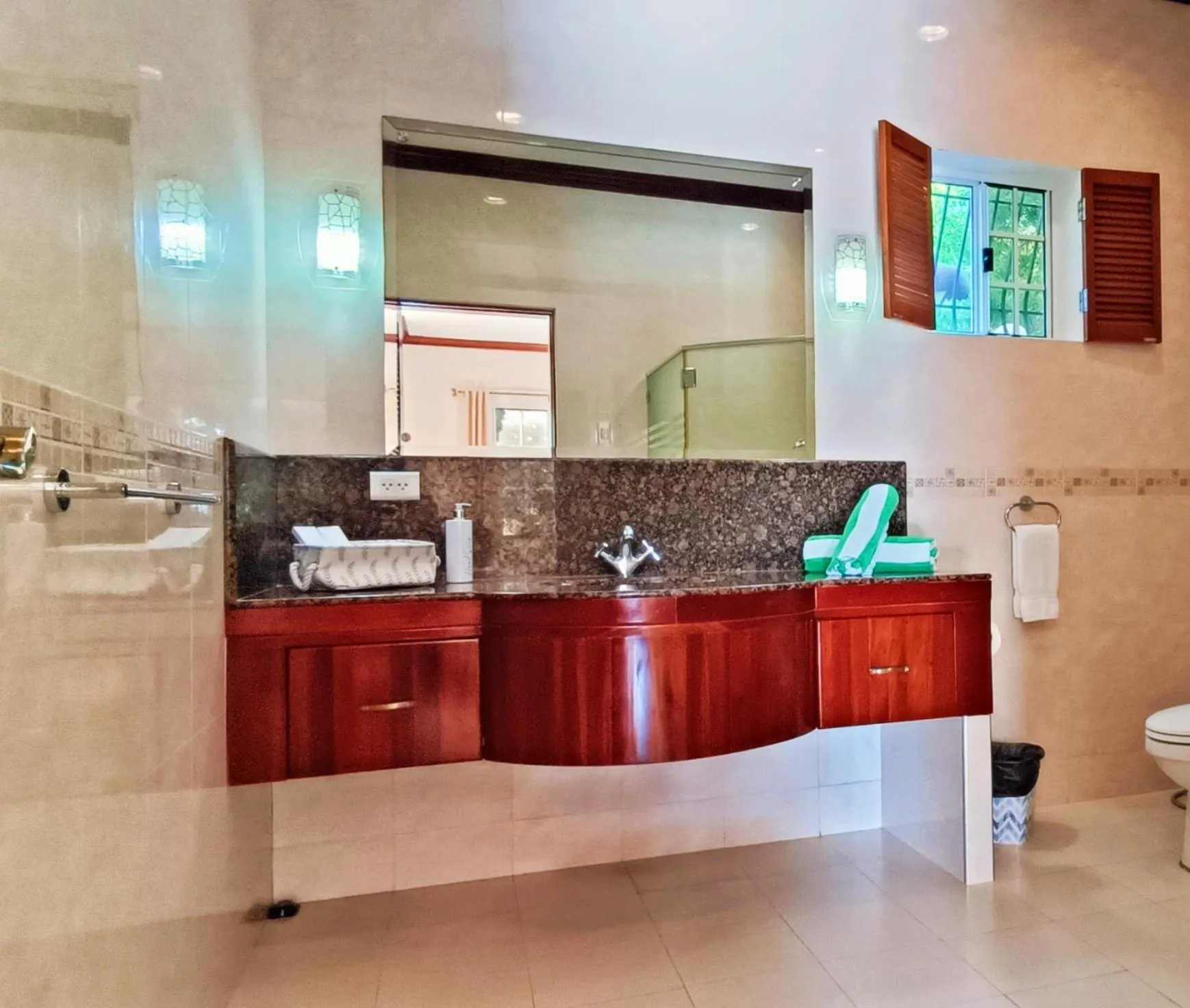 Toilet in Star View Boutique Resort