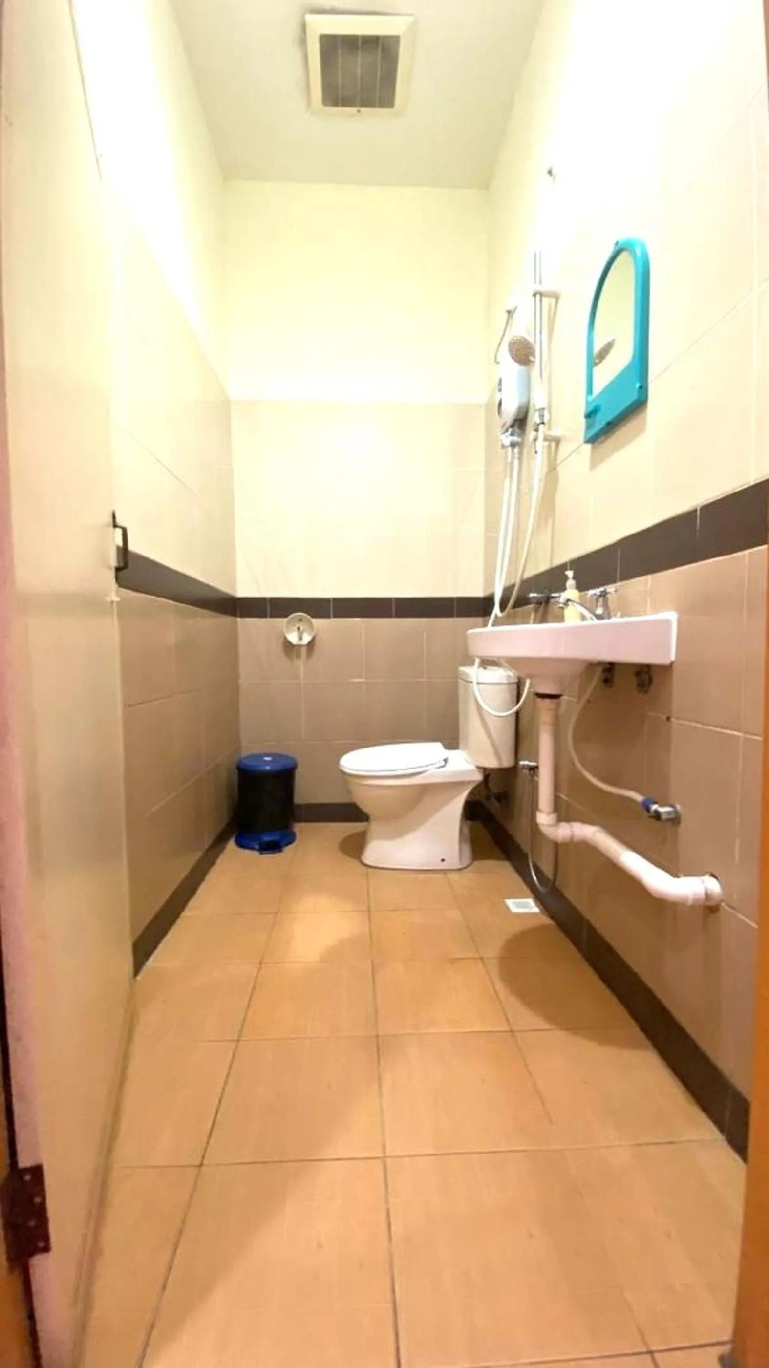 Bathroom in Collection o Langkawi near pantai cenang formerly tokman inn