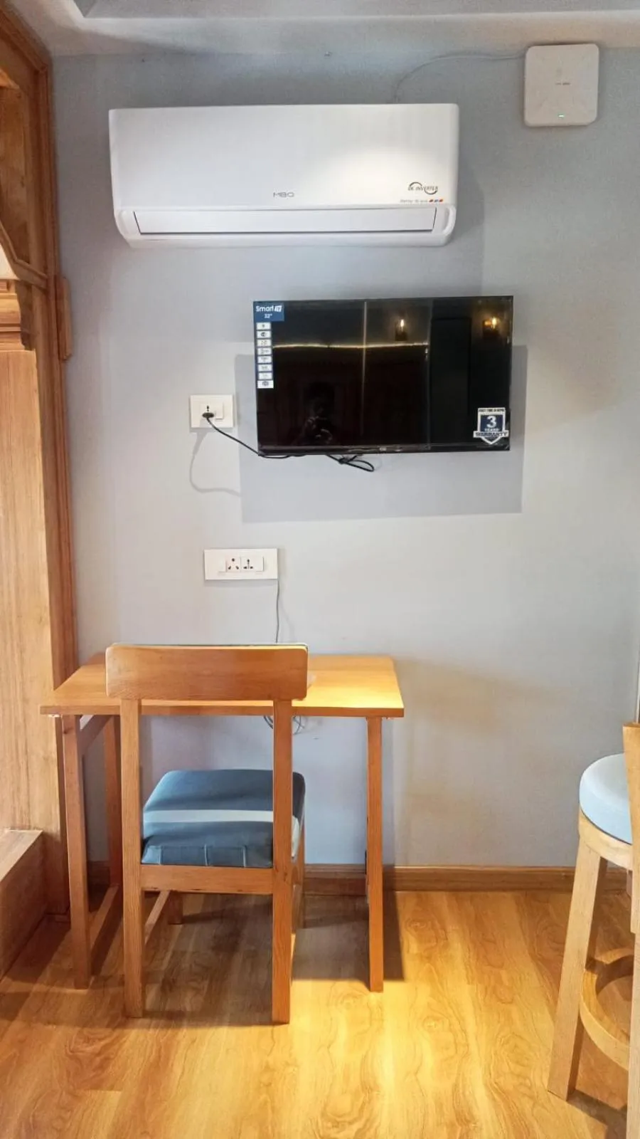 TV and multimedia in Boudha Stupa View Guest House