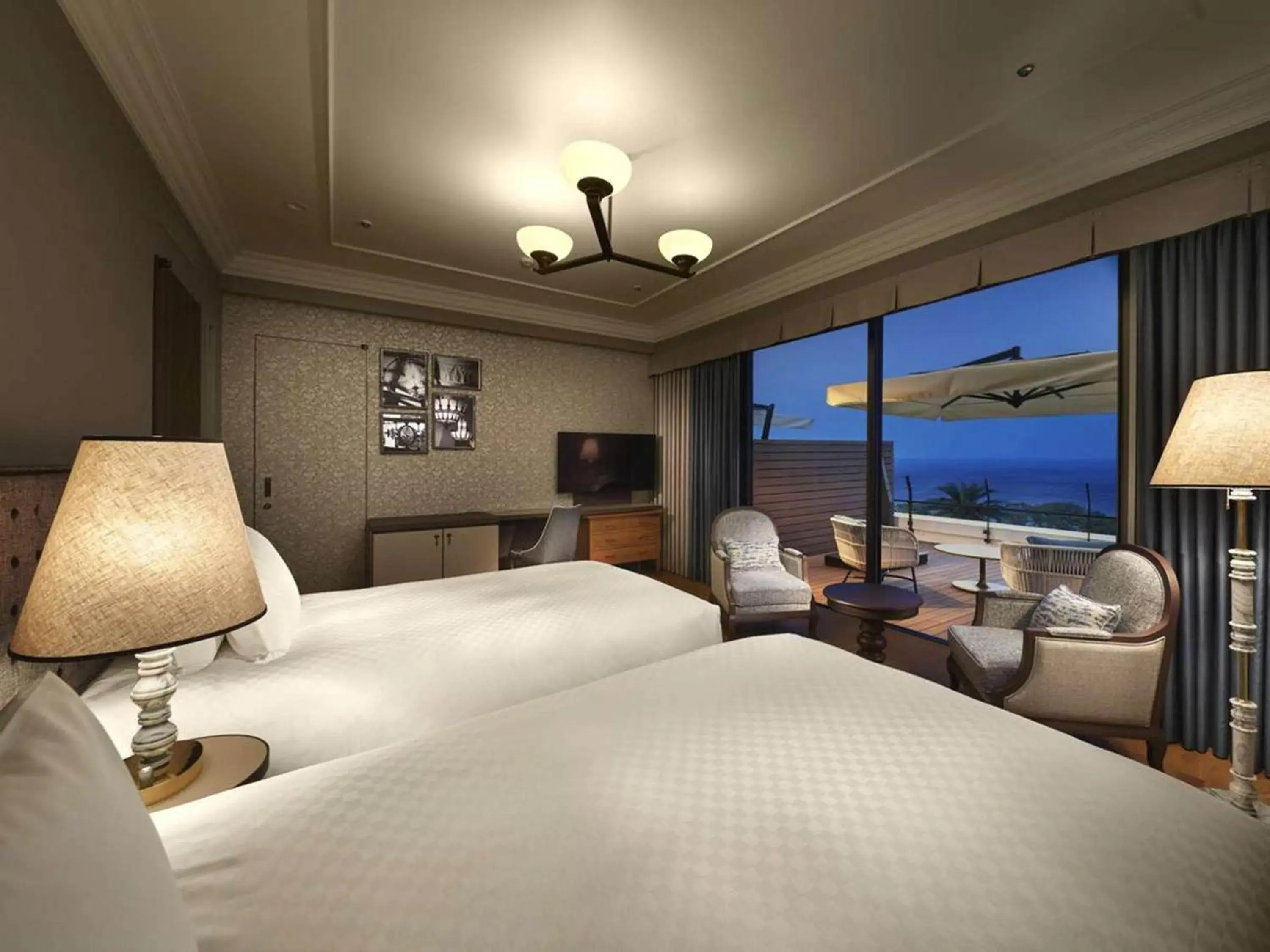 Ocean View Premium Twin Room - Main Building - Non-Smoking in Kawana Hotel Ocean View Premium Twin Room - Main Building - Non-Smoking in Kawana Hotel