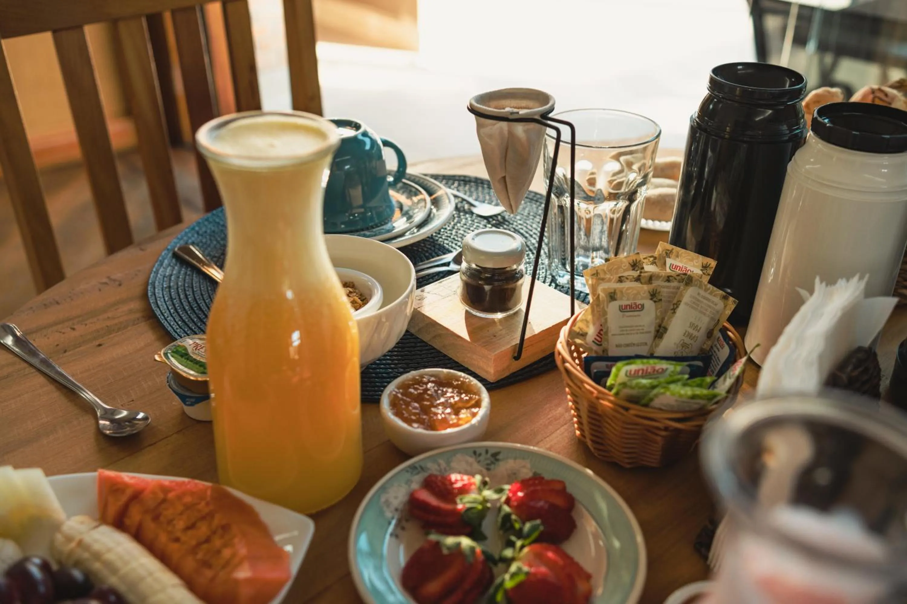 Continental breakfast in Recanto Ninho Verde Village