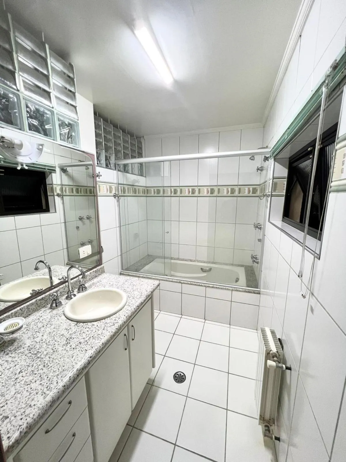 Shower in Recanto Ninho Verde Village