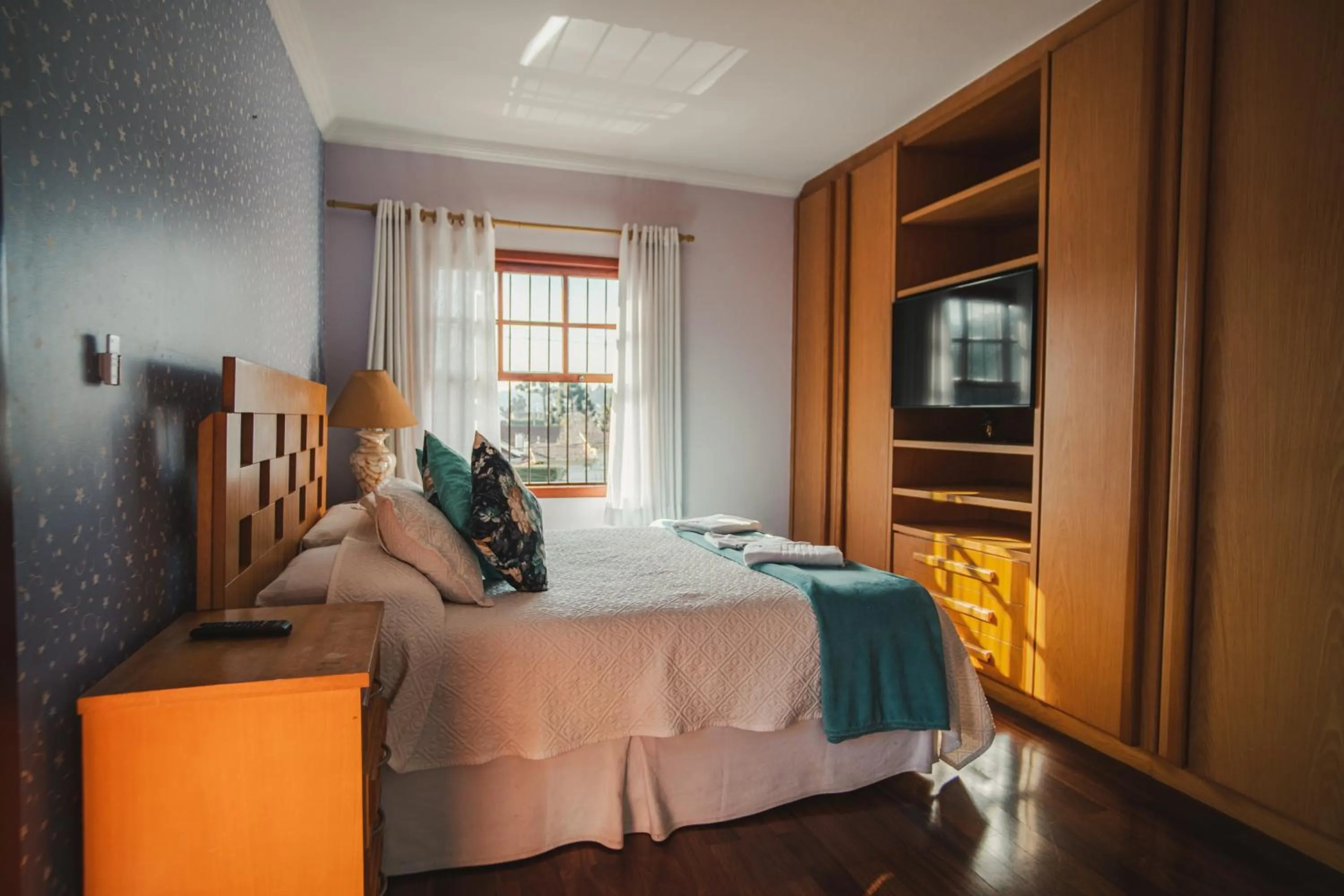 Photo of the whole room, Bed in Recanto Ninho Verde Village