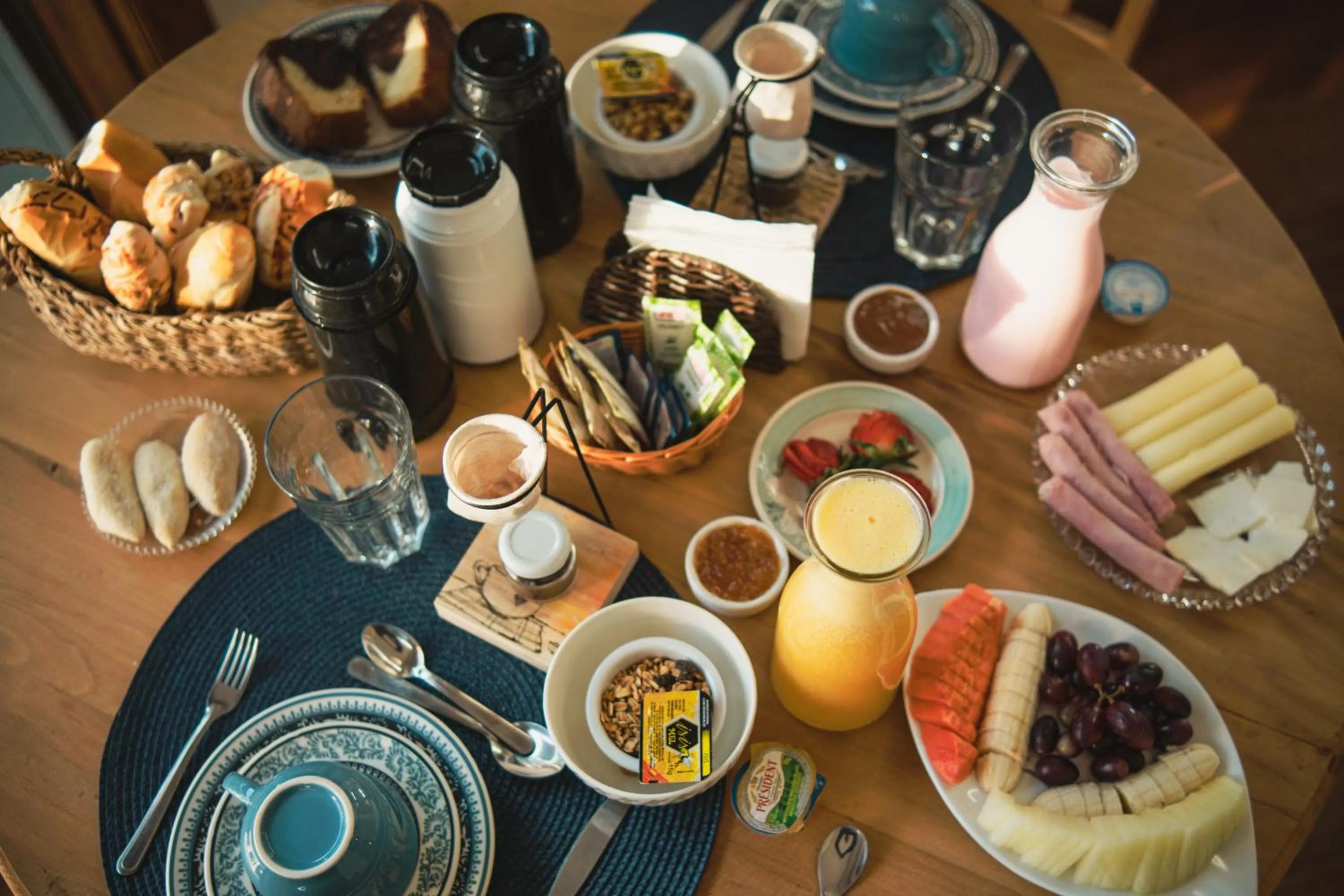 Continental breakfast in Recanto Ninho Verde Village