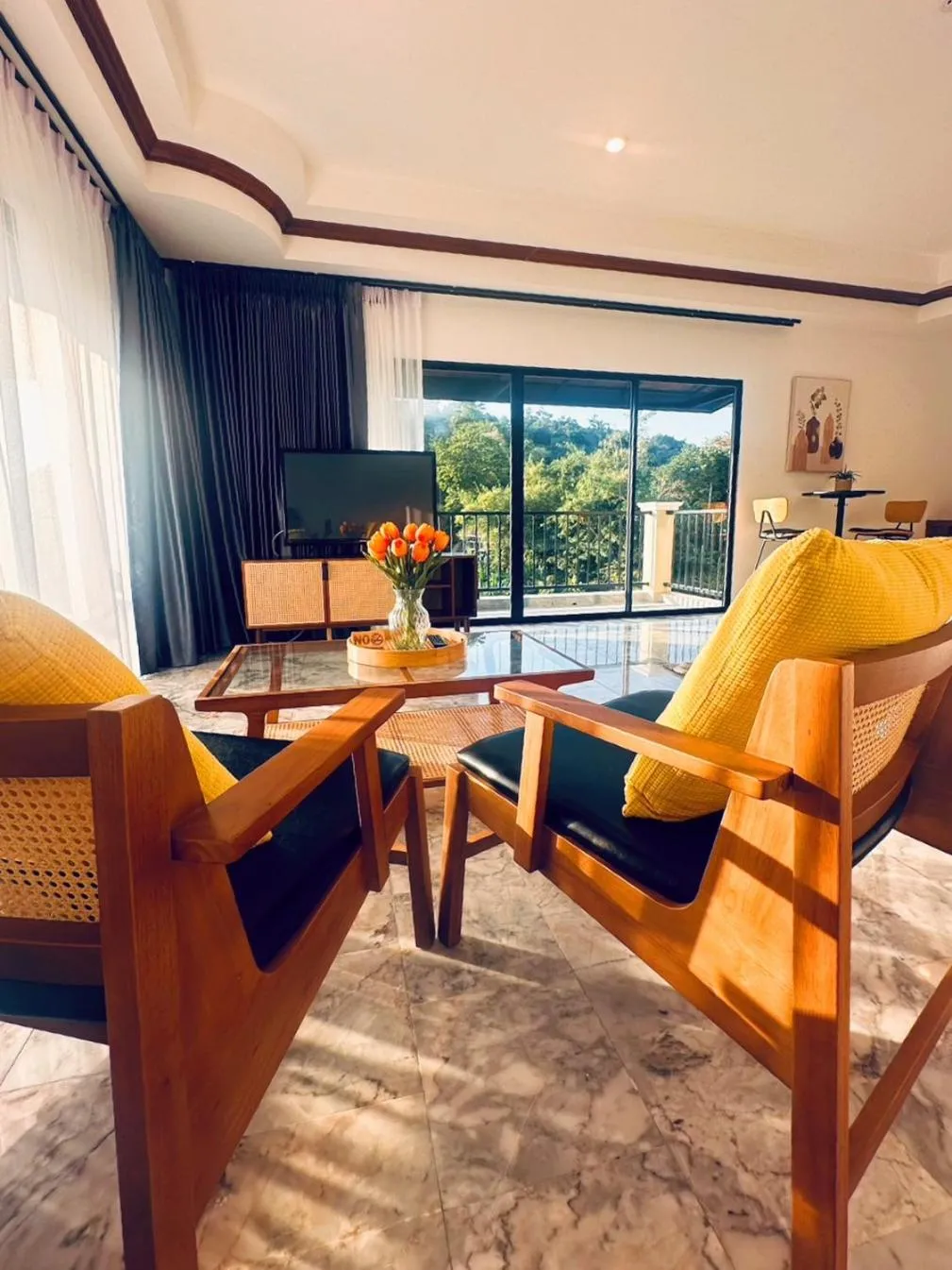 TV and multimedia in Ocean Pie Phuket - Adult Only