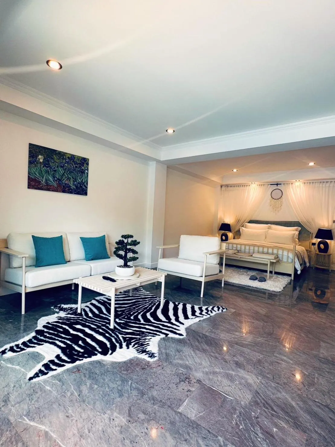 Living room in Ocean Pie Phuket - Adult Only