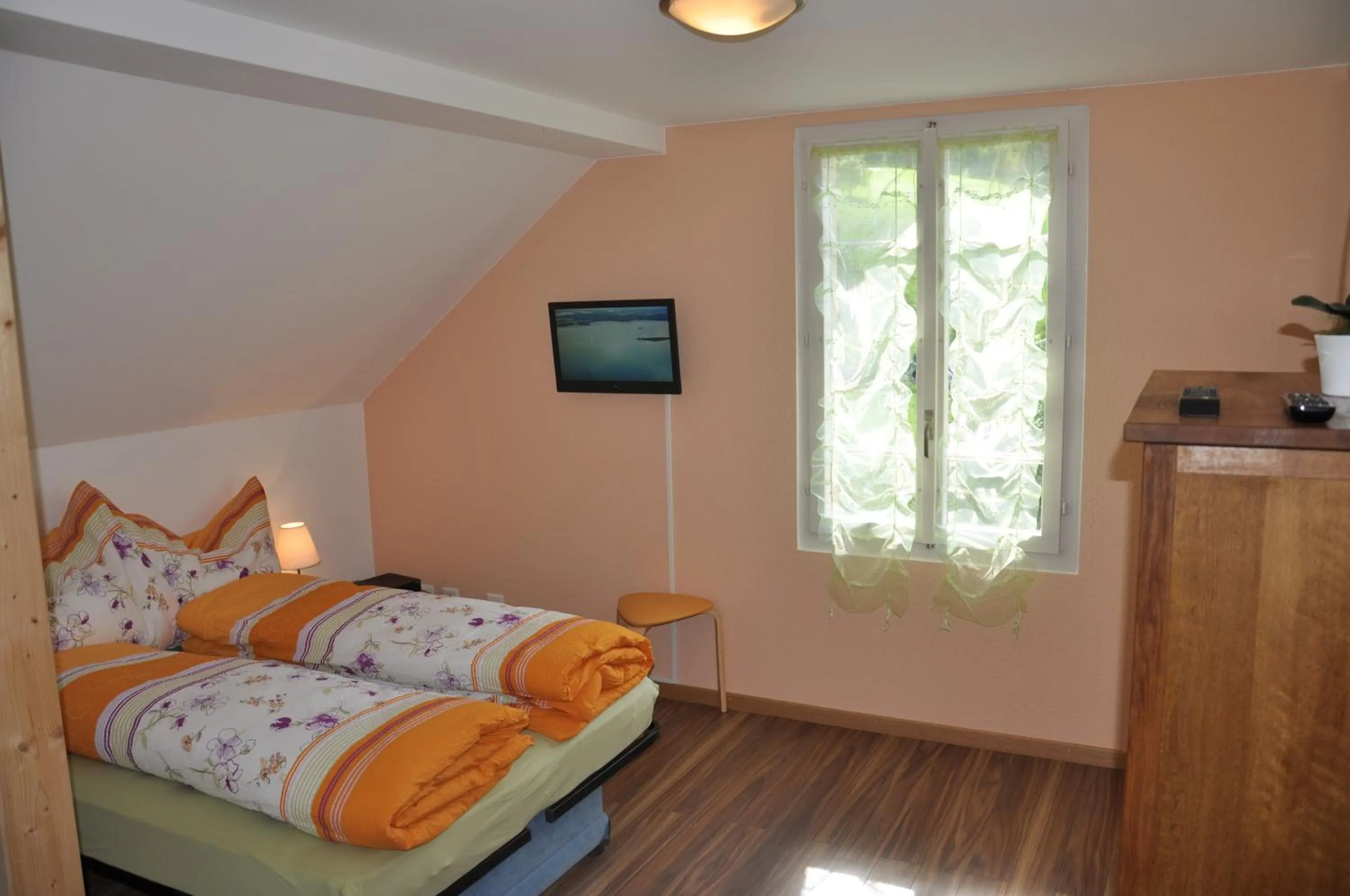 Bed in Hirschfarm, Goldau