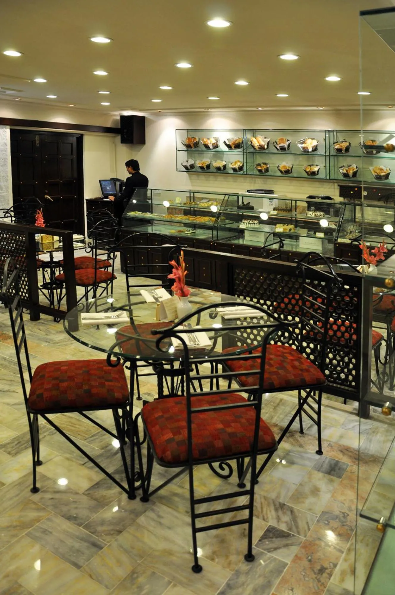 Food and drinks in Faisalabad Serena Hotel