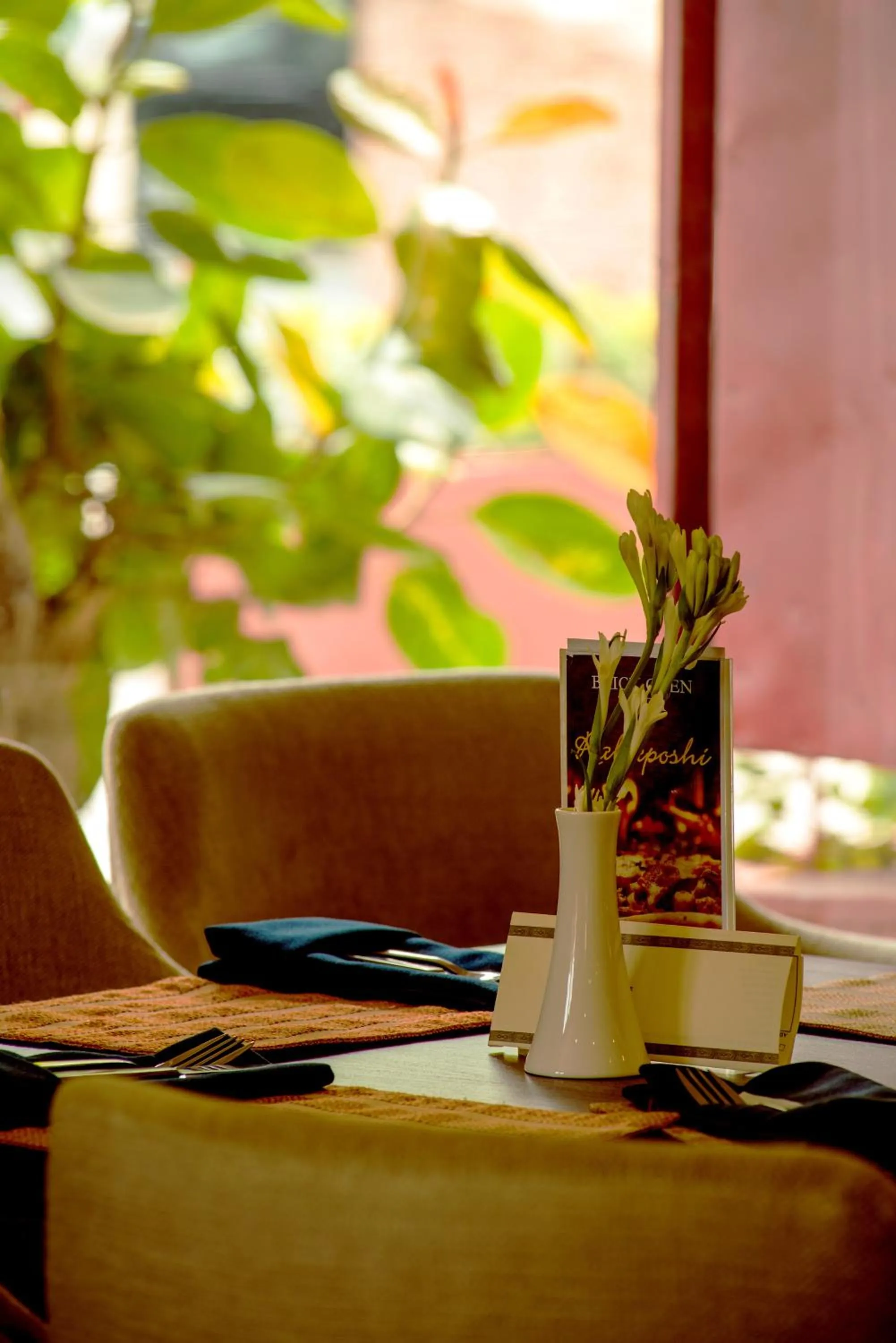 Faisalabad Serena Hotel