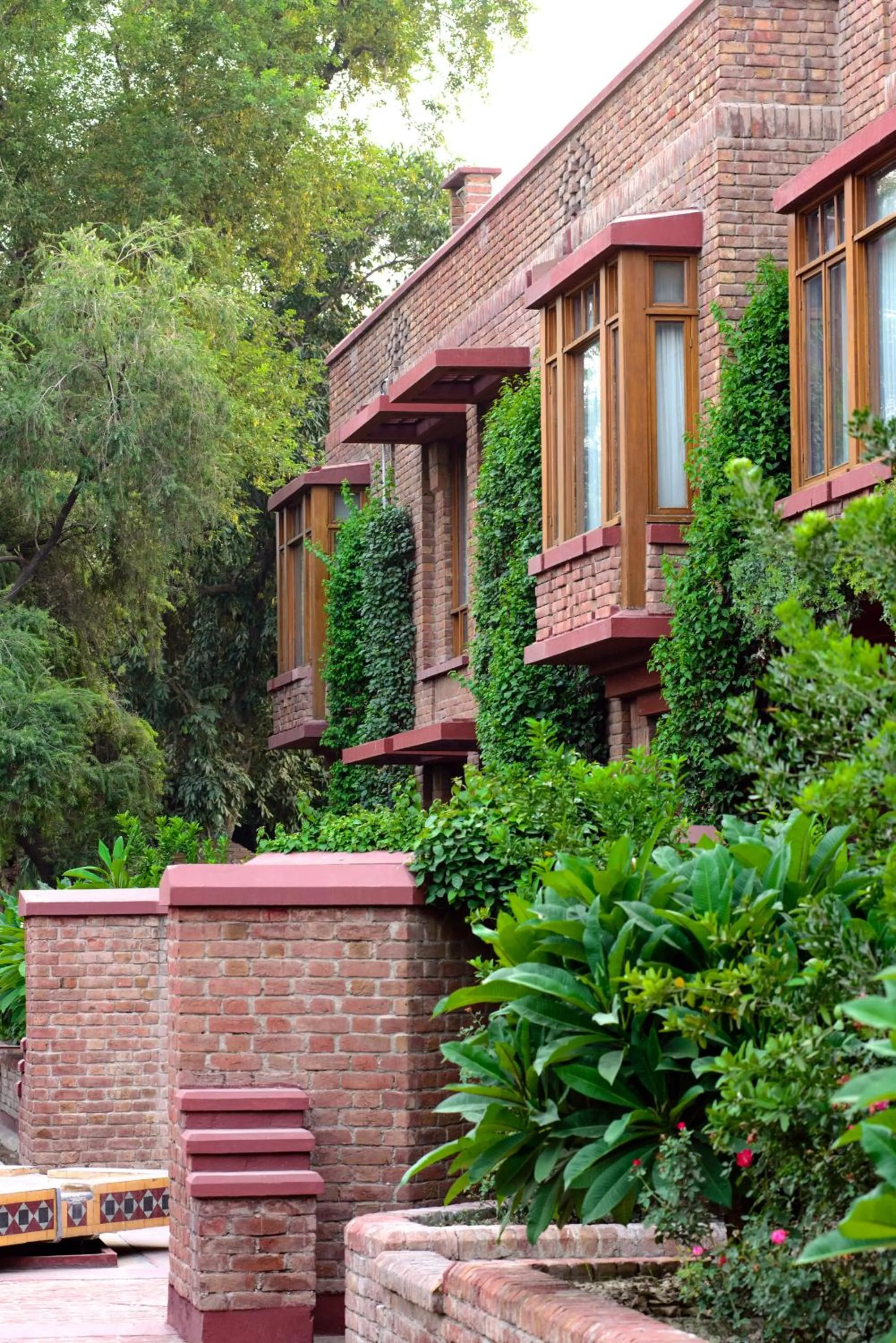 Faisalabad Serena Hotel