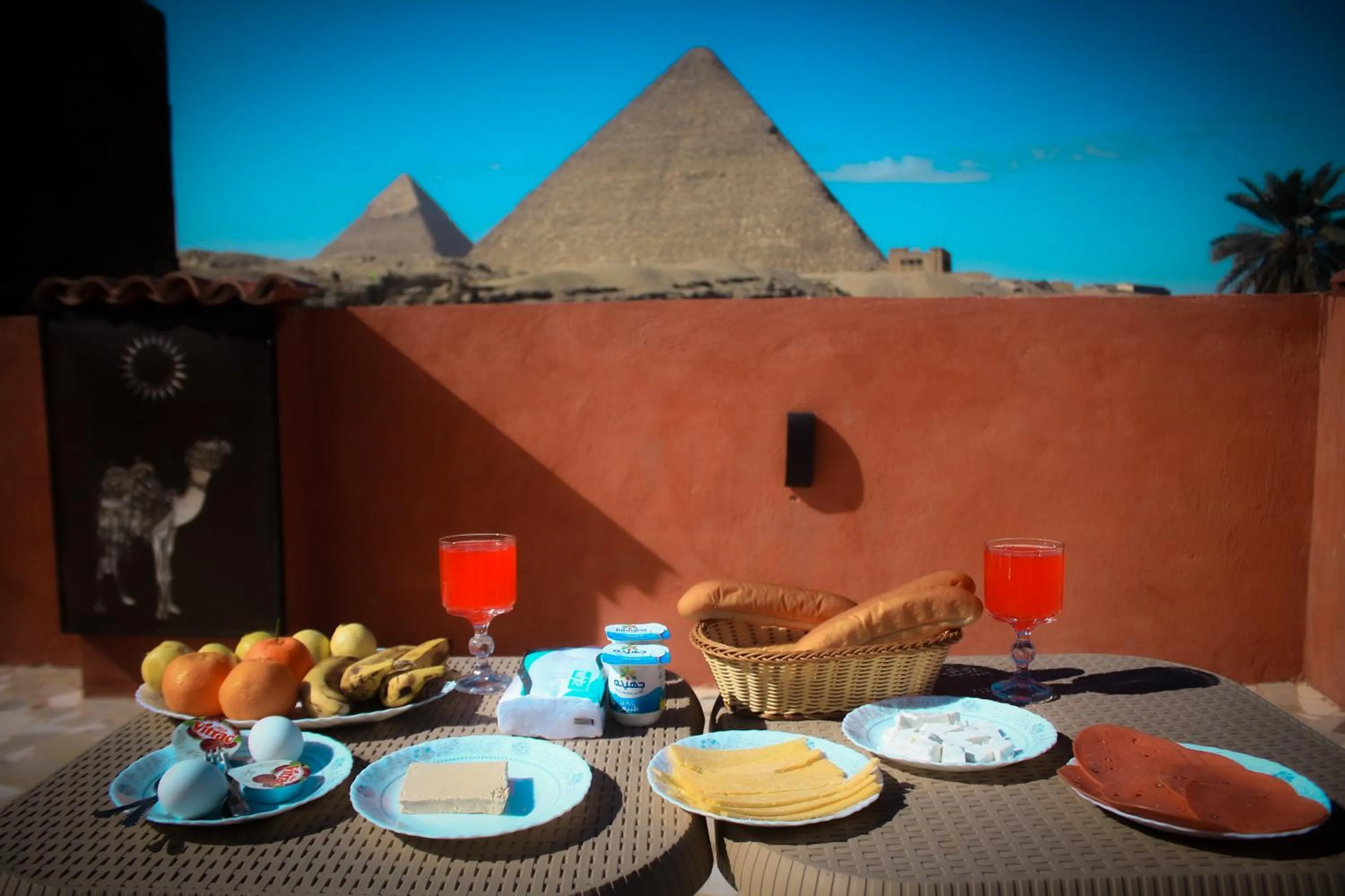 Restaurant/places to eat in Energy Of Pyramid Hotel