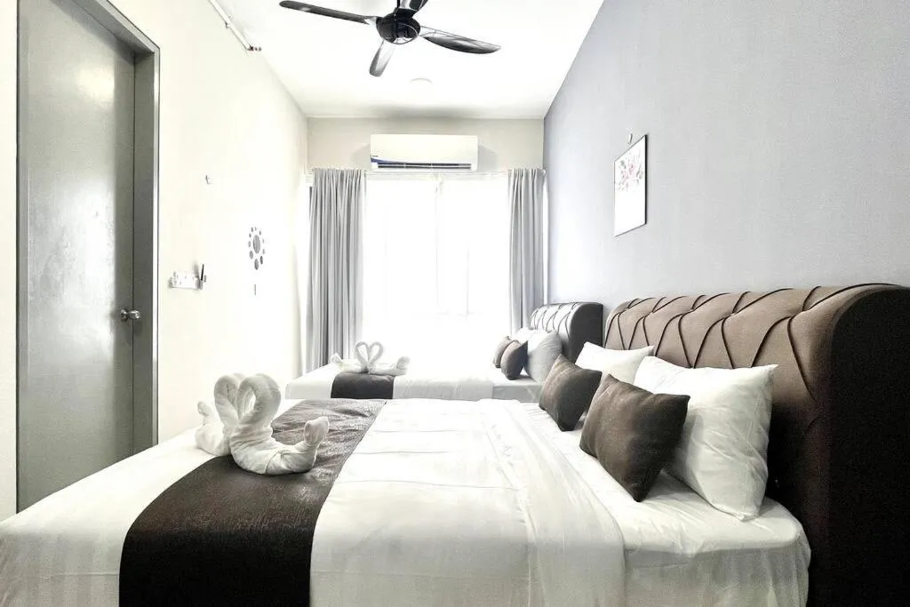 Bed in Core SoHo Suite @ KLIA Airport