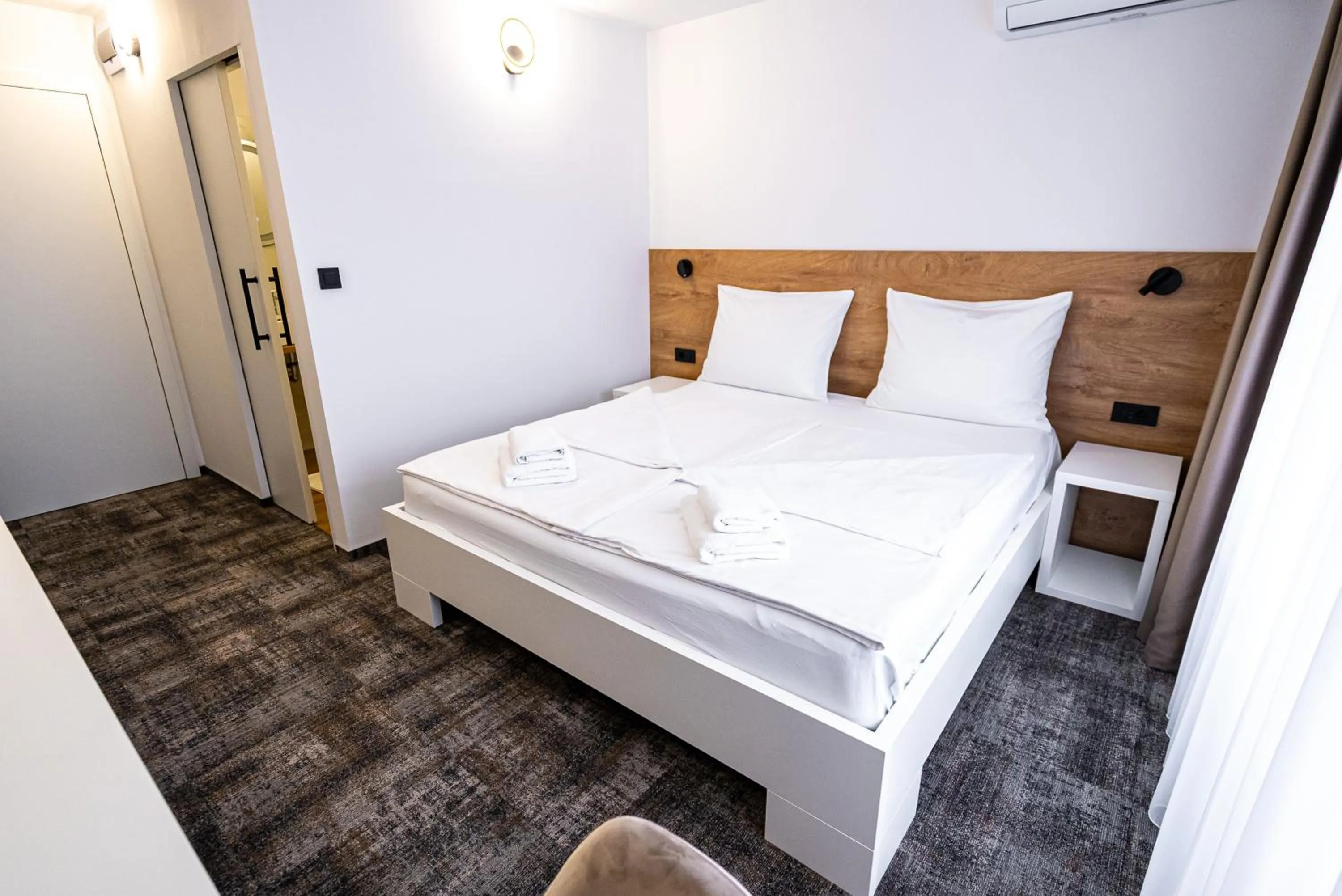 Bed in City Hotel Krško