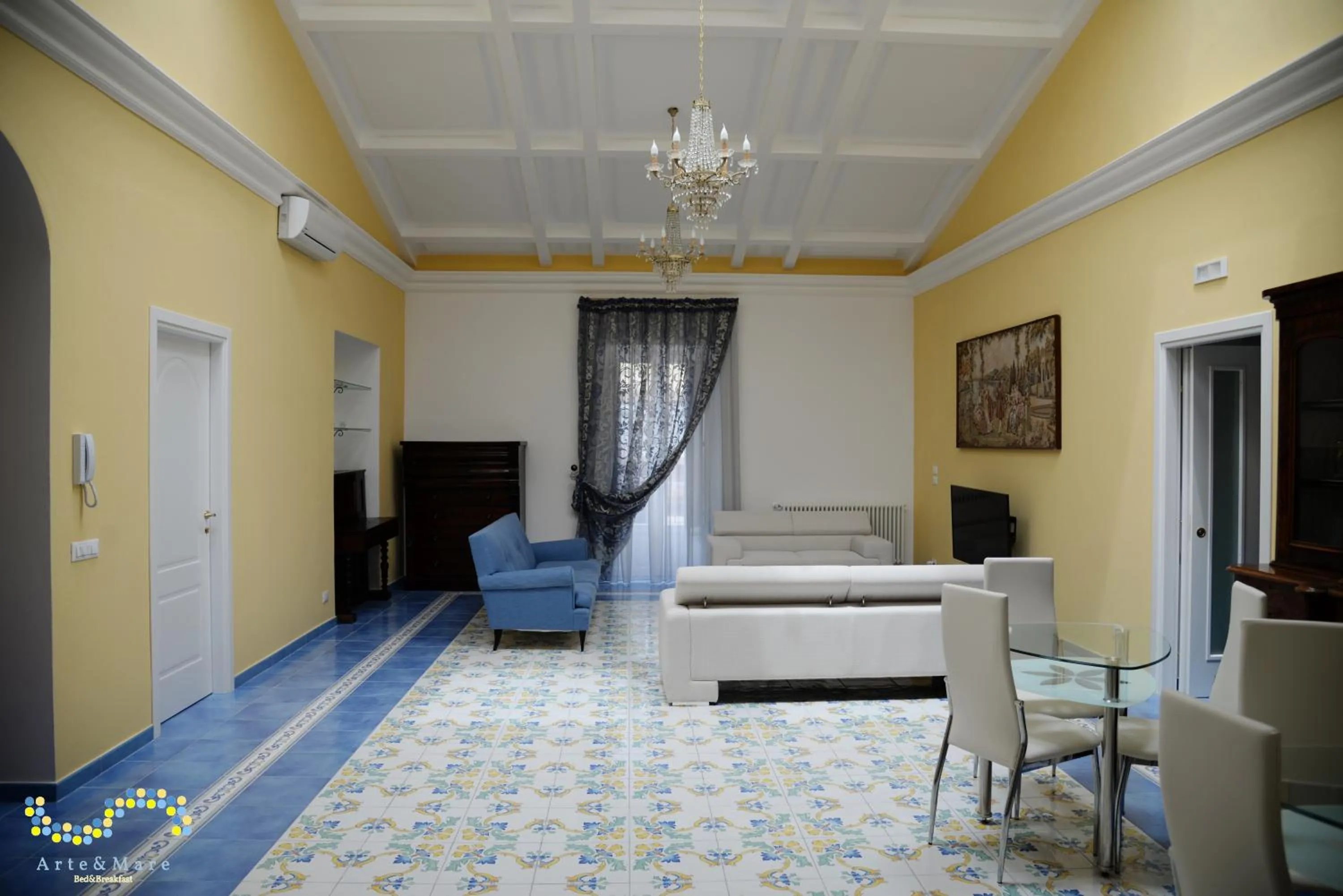 Communal lounge/ TV room in Arte & Mare