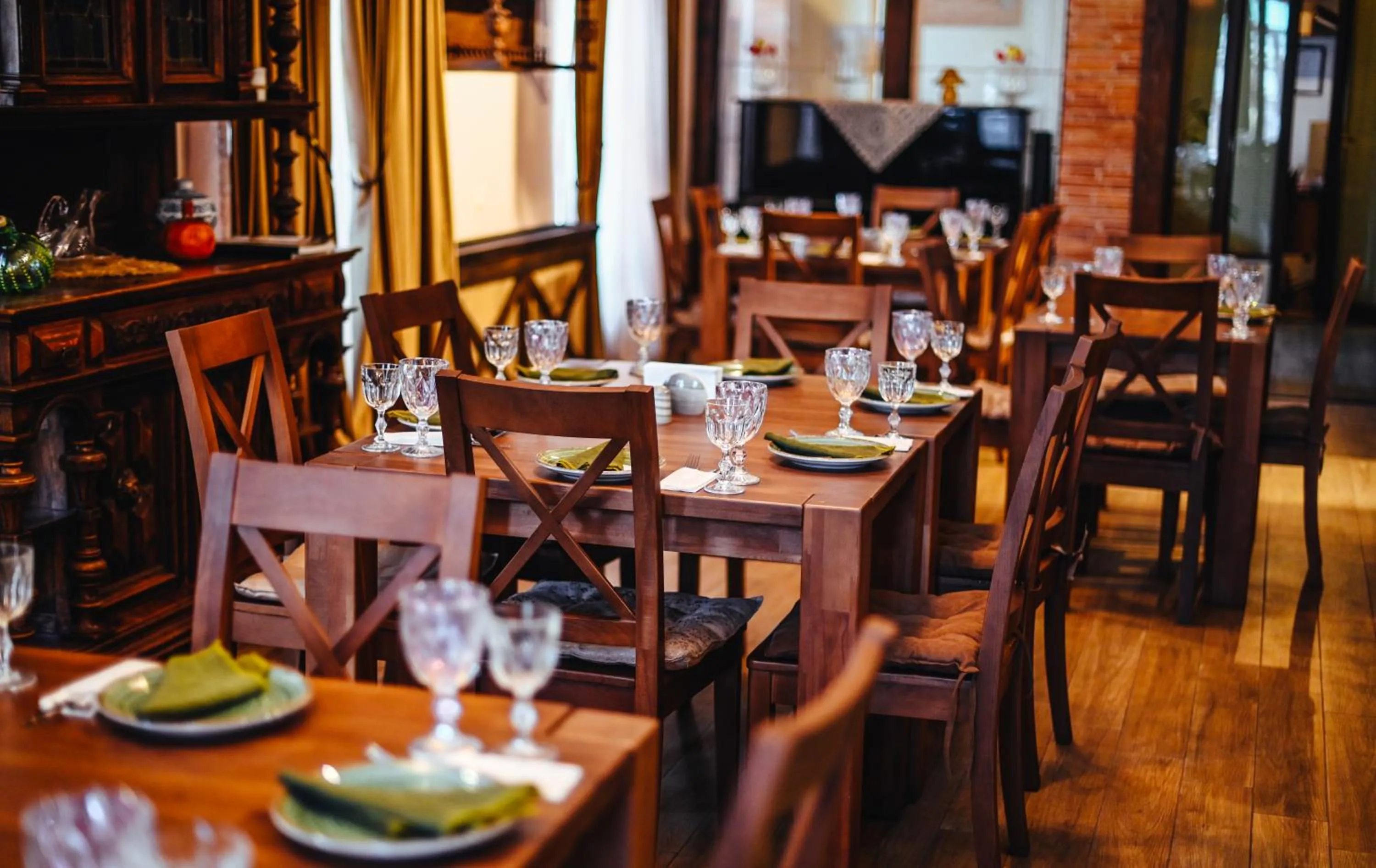 Property building in Dzvel Ubanshi